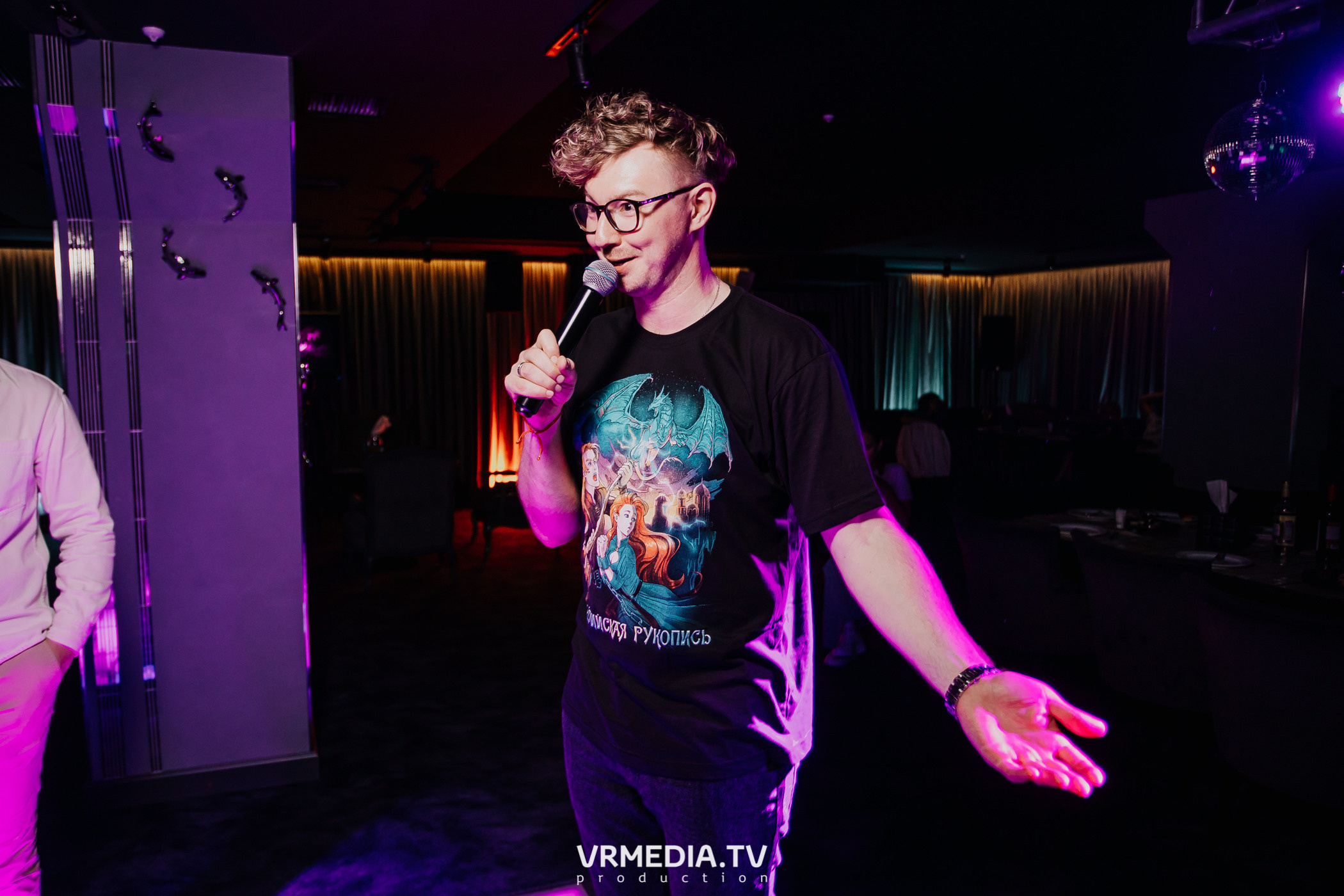 Русский рок в караоке-баре «Volna»