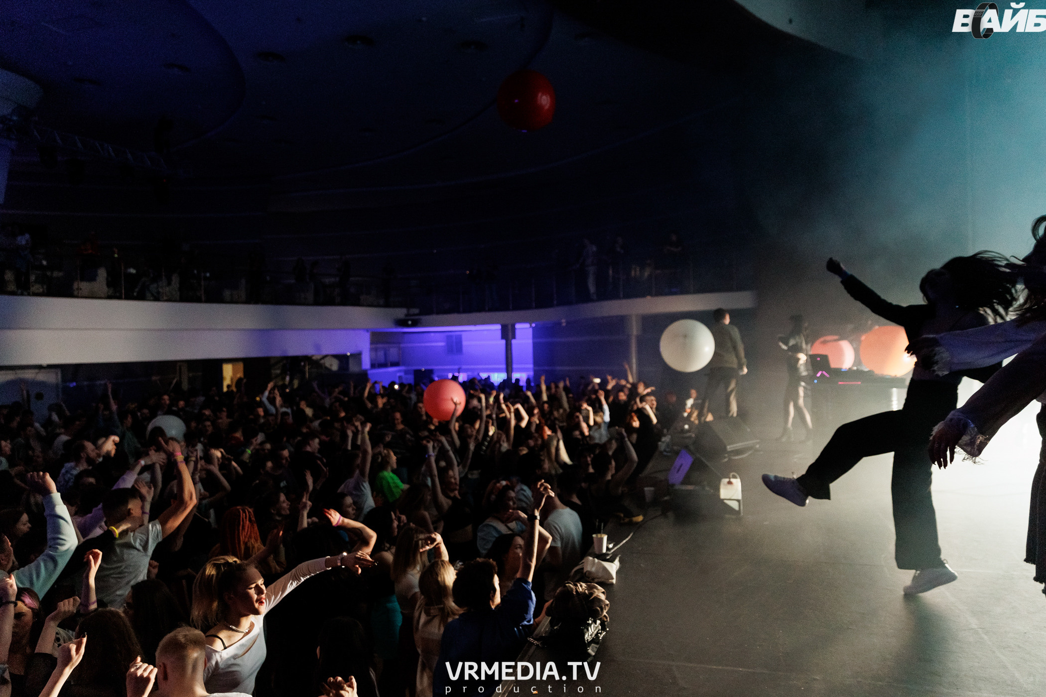 Молодость простит