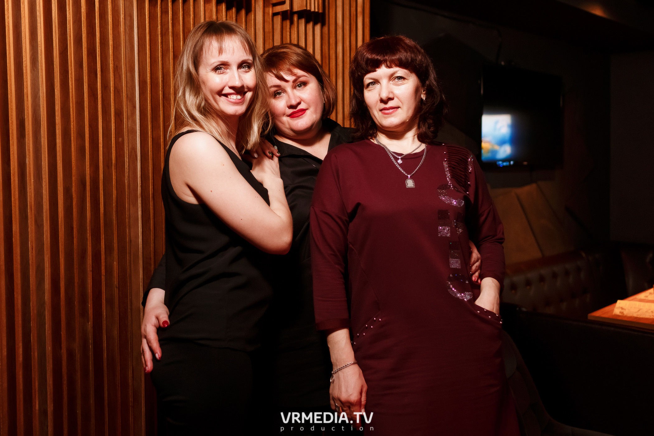 Выходные в баре «DOSKI»