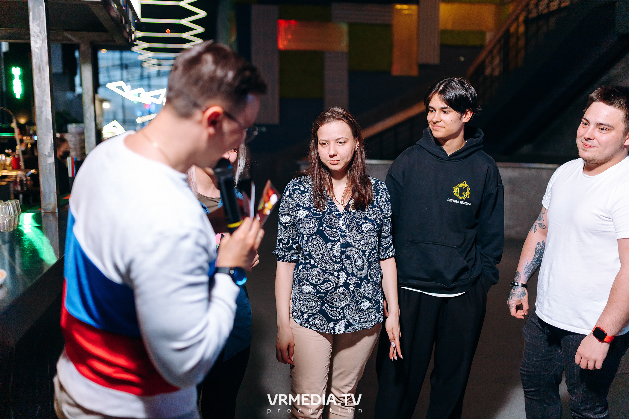 WOW QUIZ в баре «DOSKI»