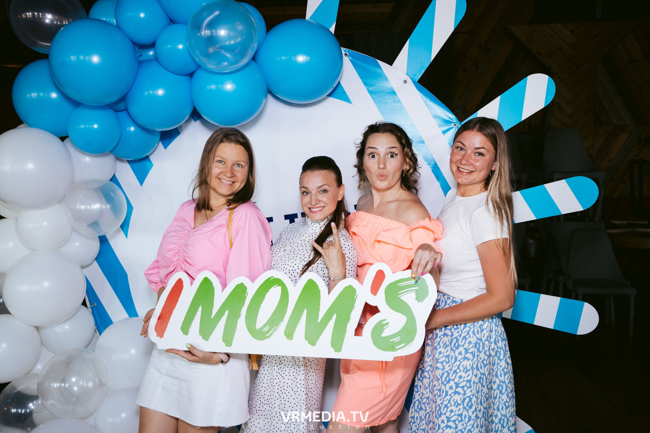 IMOM’S в гриль-баре «Жара»