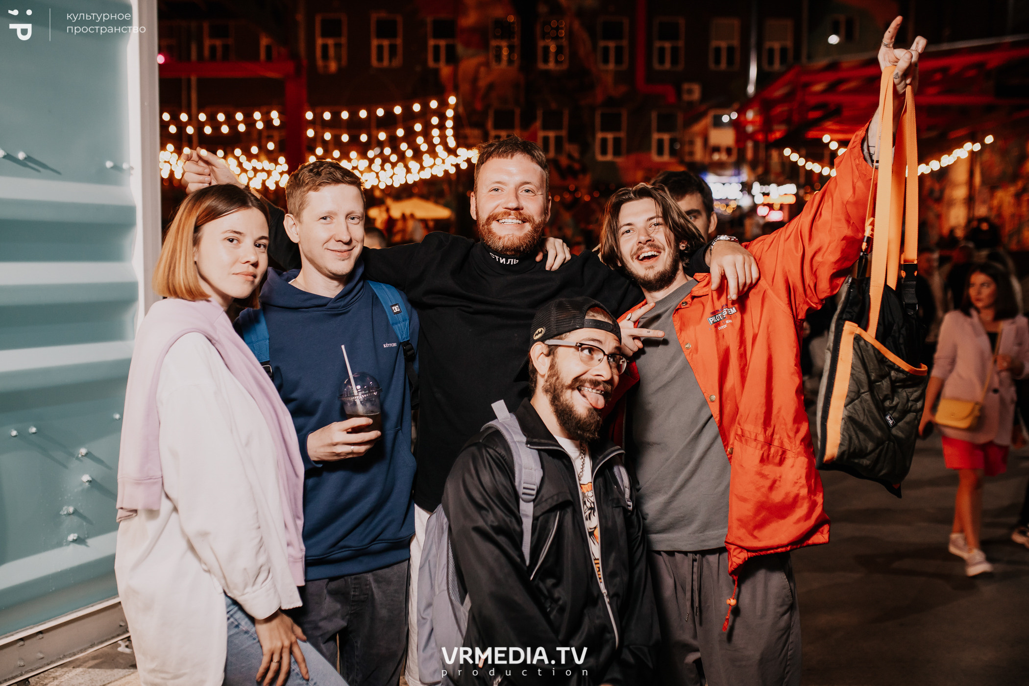 11 Friends of Chao в культурном пространстве «Редакция»