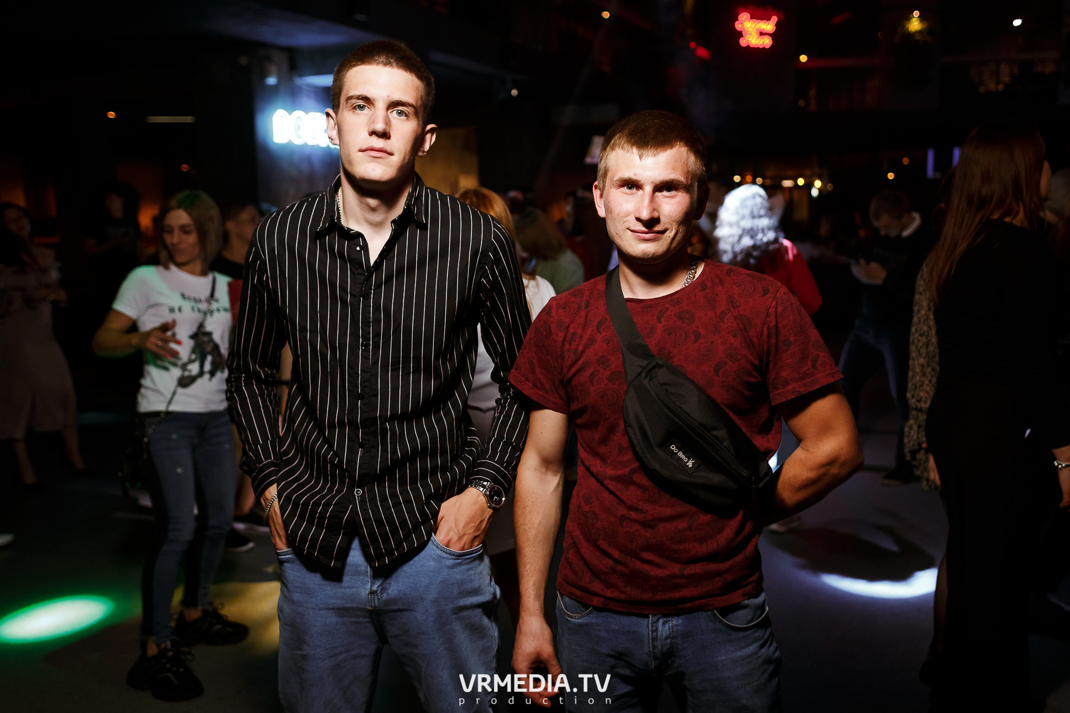 Выходные в баре «DOSKI»