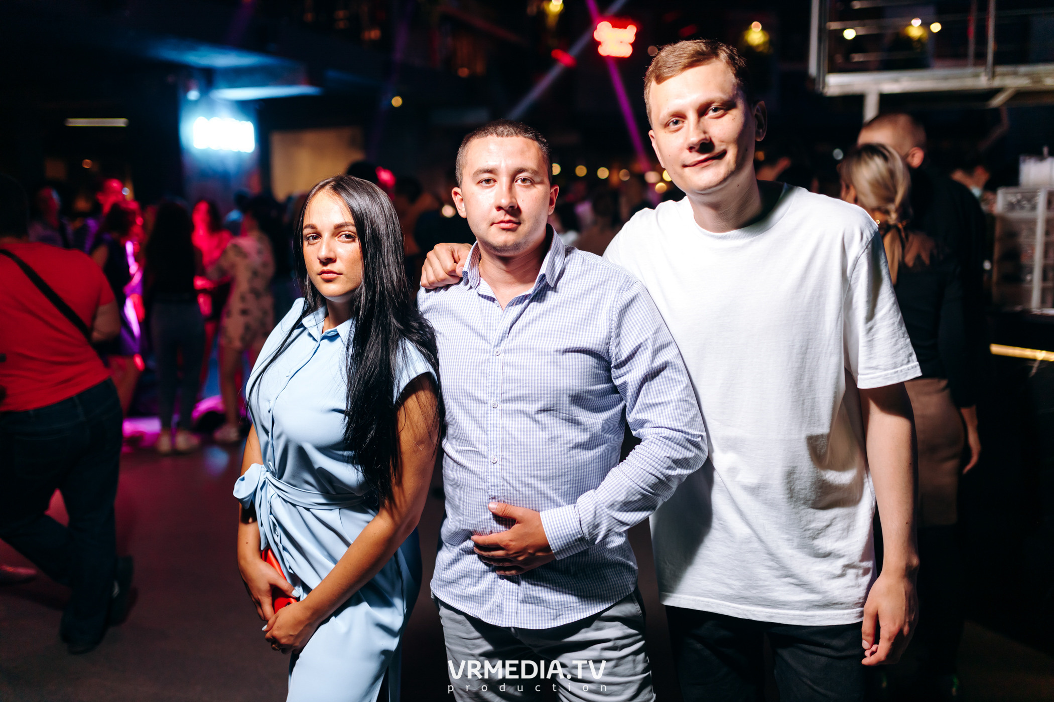 Выходные в баре «DOSKI»