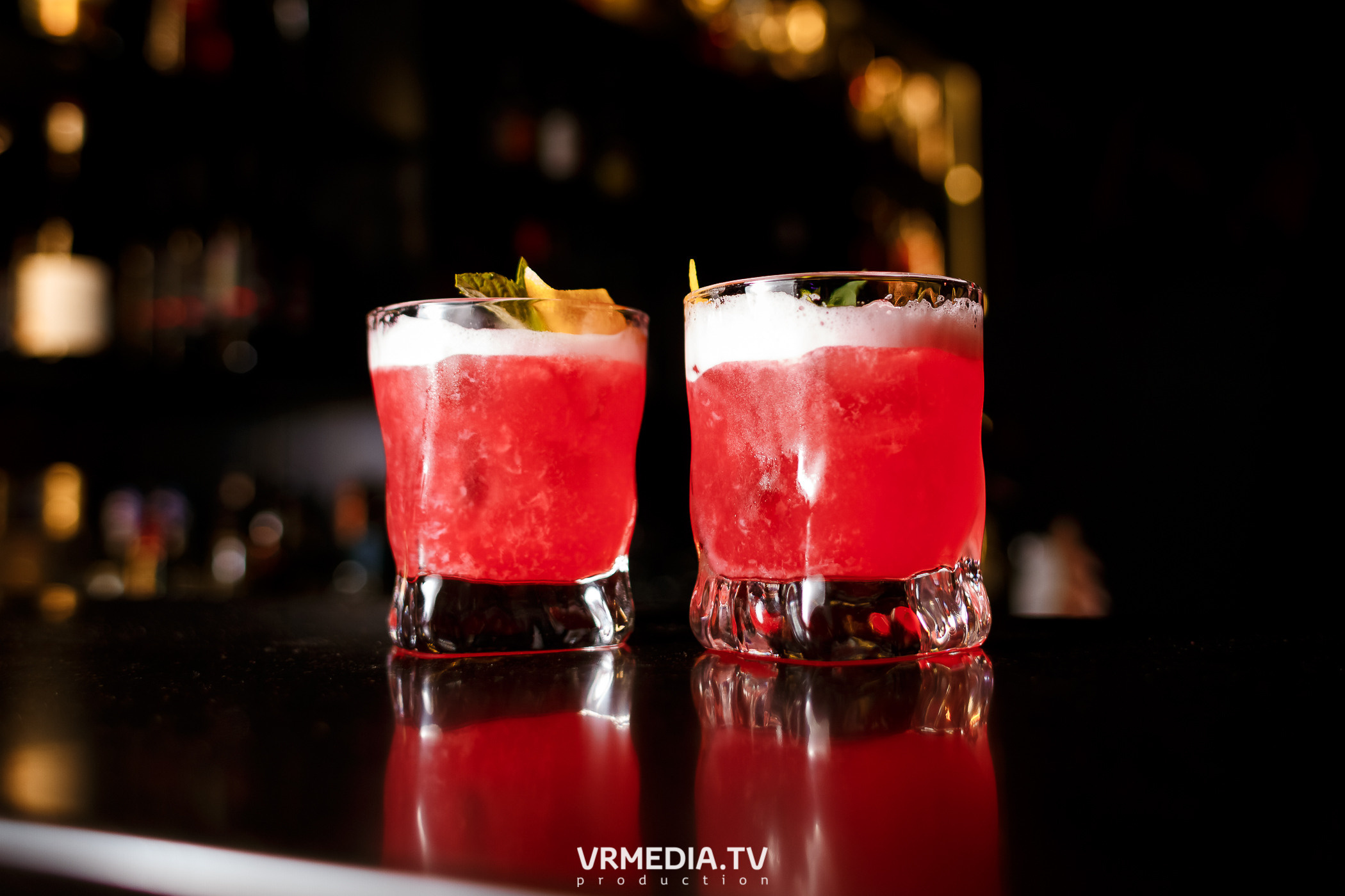 Золотая пятница в караоке-баре «Volna»