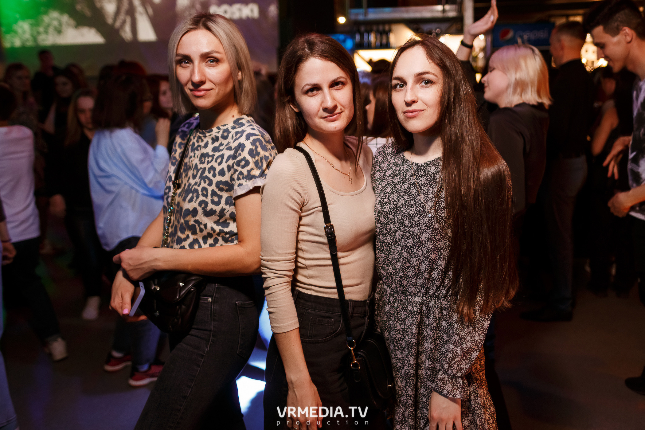 Выходные в баре «DOSKI»