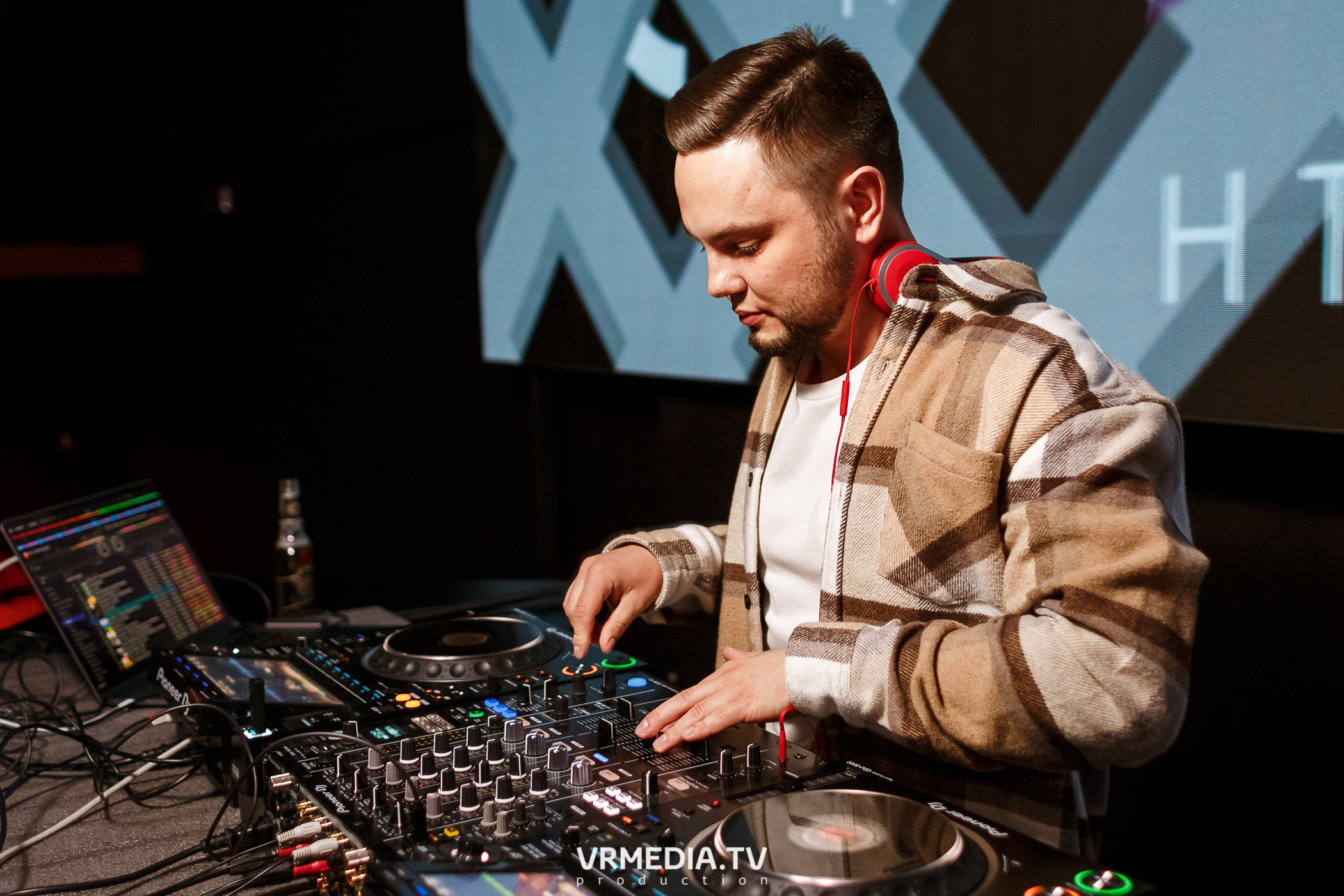 Выходные в ночном клубе «ЭФИР»