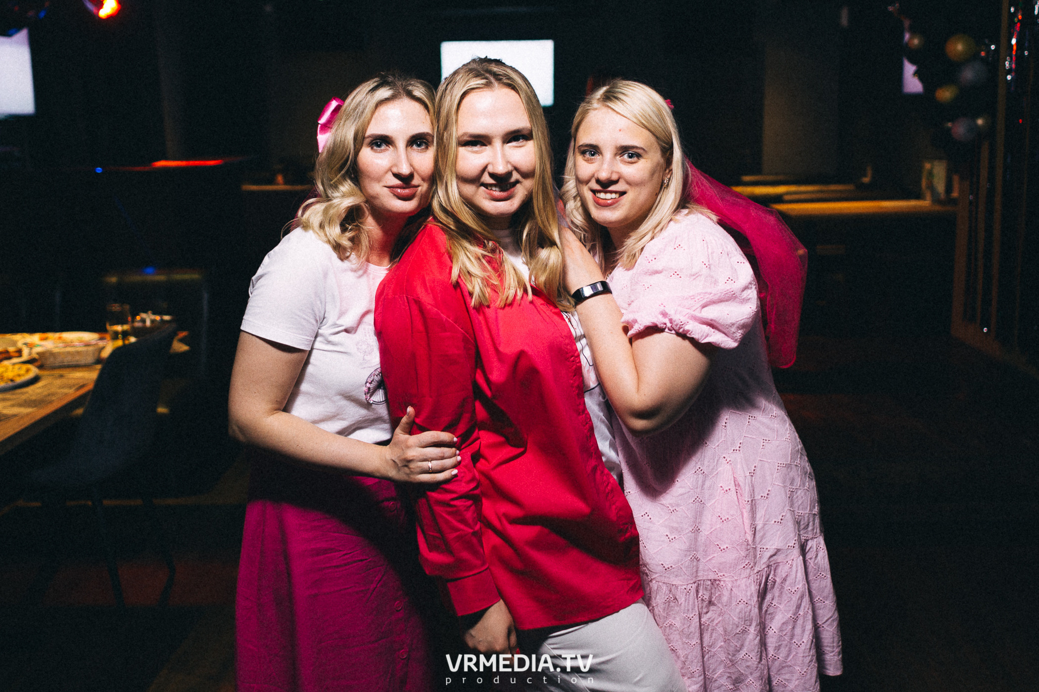 Bunny Hard в баре «DOSKI»