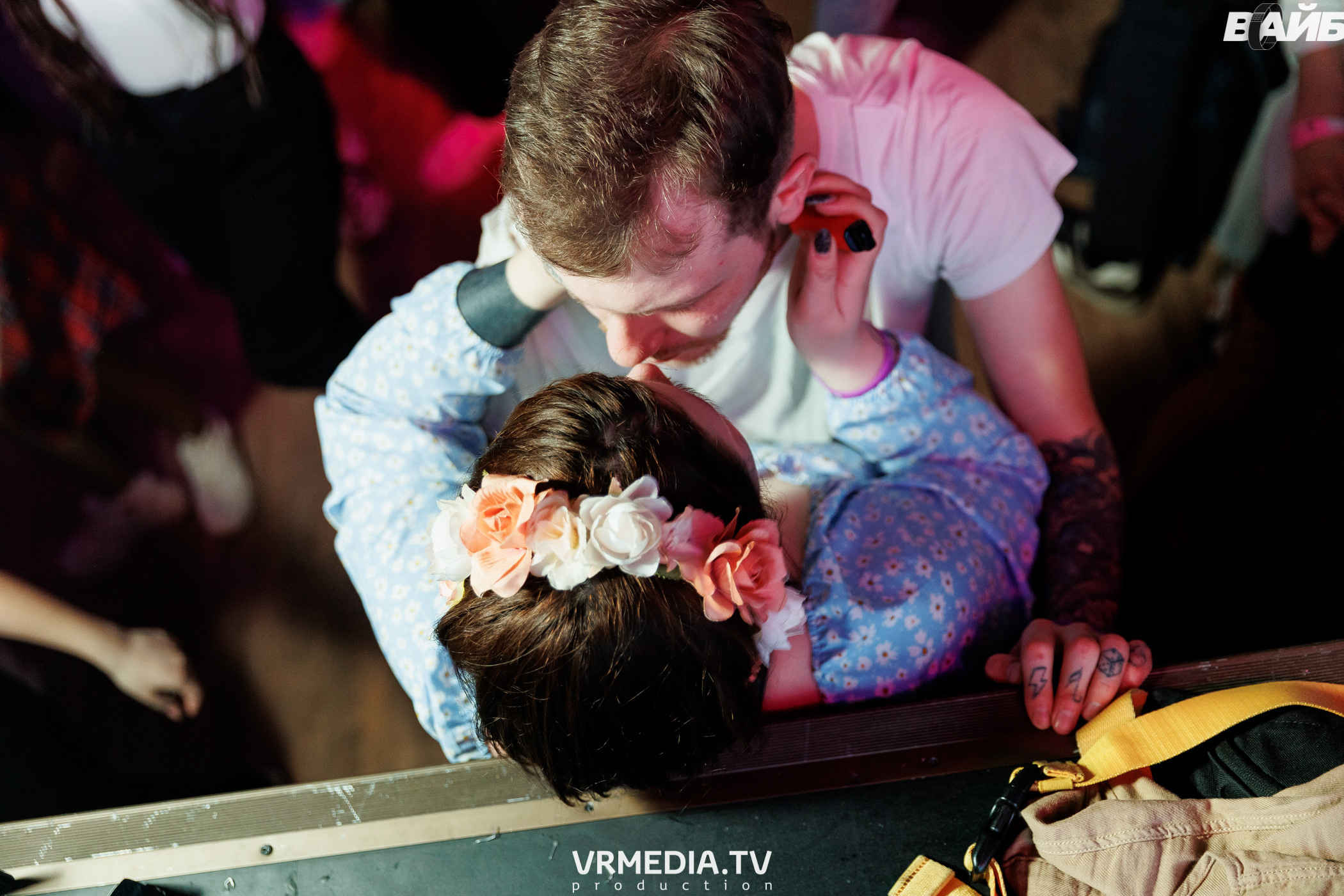 Молодость простит