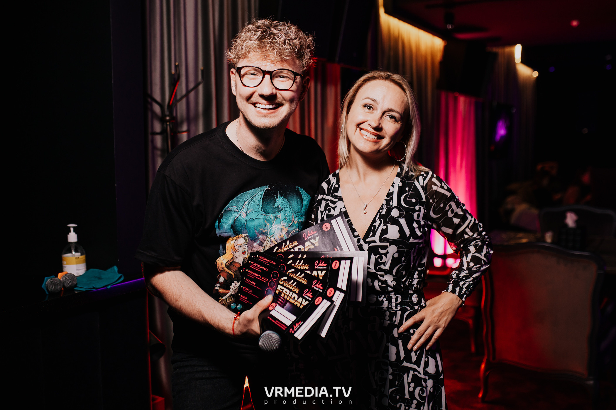 Русский рок в караоке-баре «Volna»