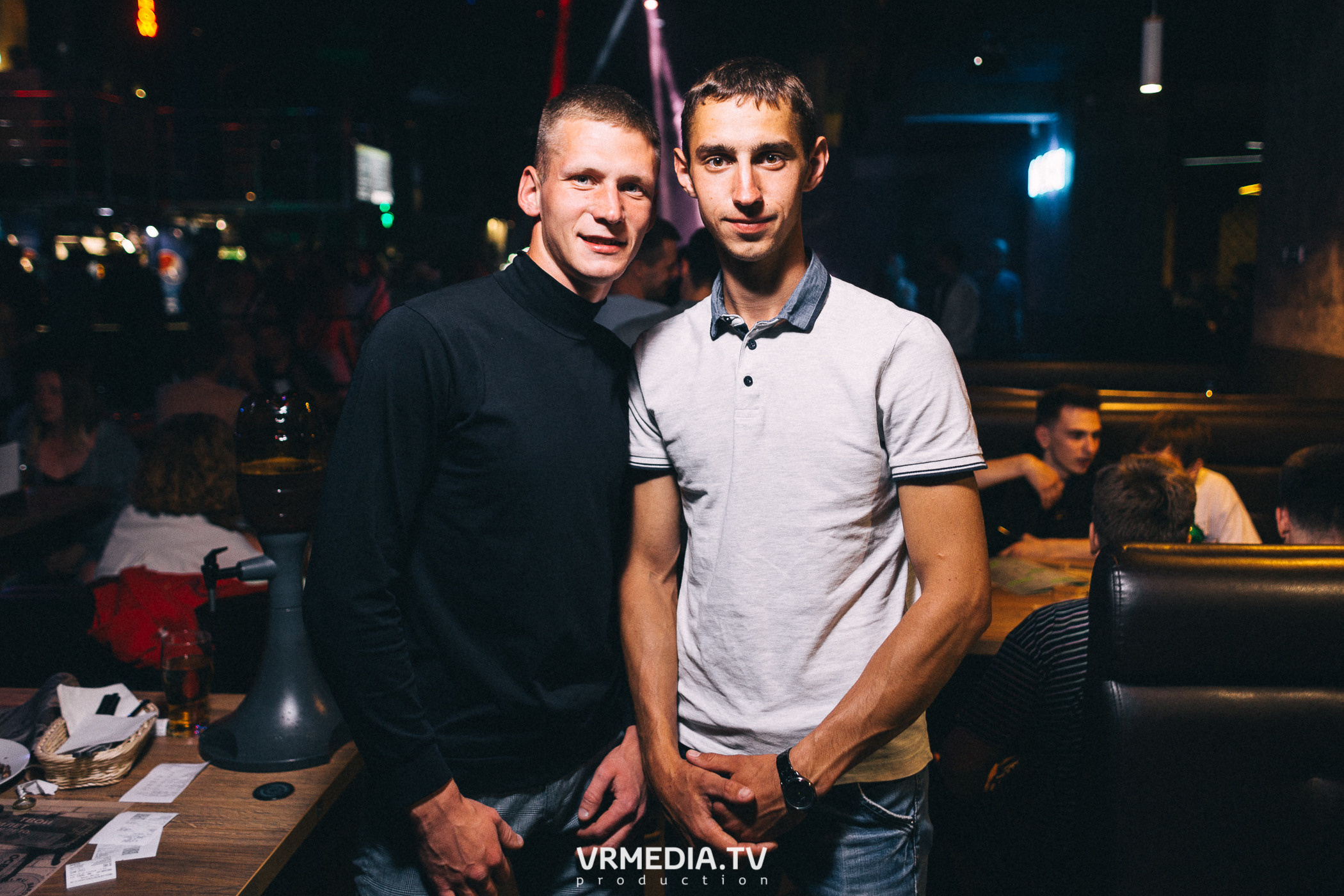 На чилле в баре «DOSKI»