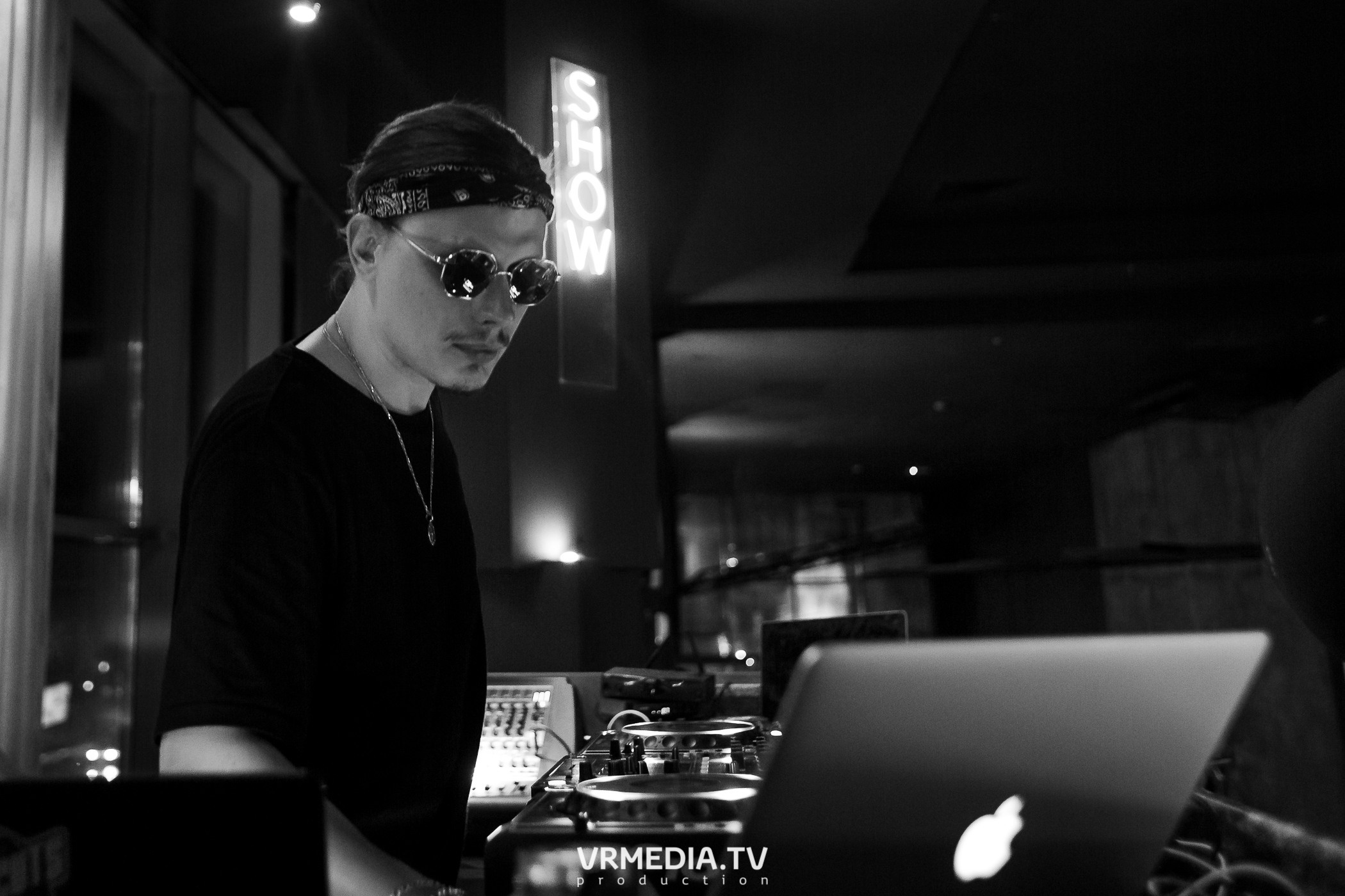 Выходные в баре «DOSKI»