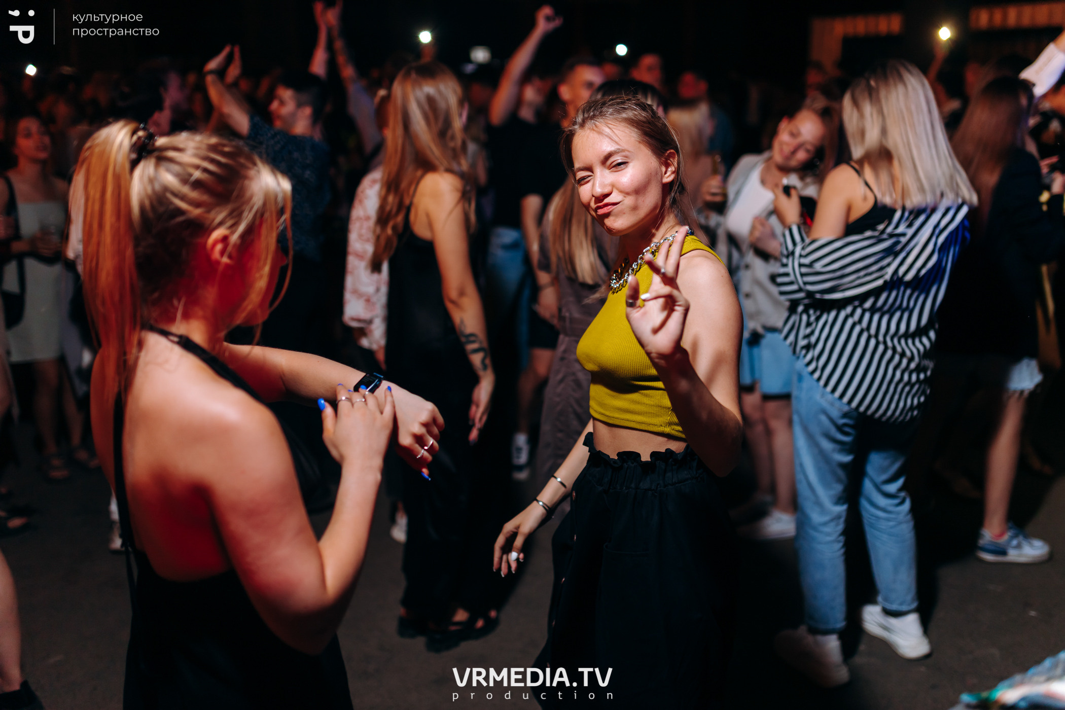 #Редакция_Лето: Warm Inside в культурном пространстве «Редакция»