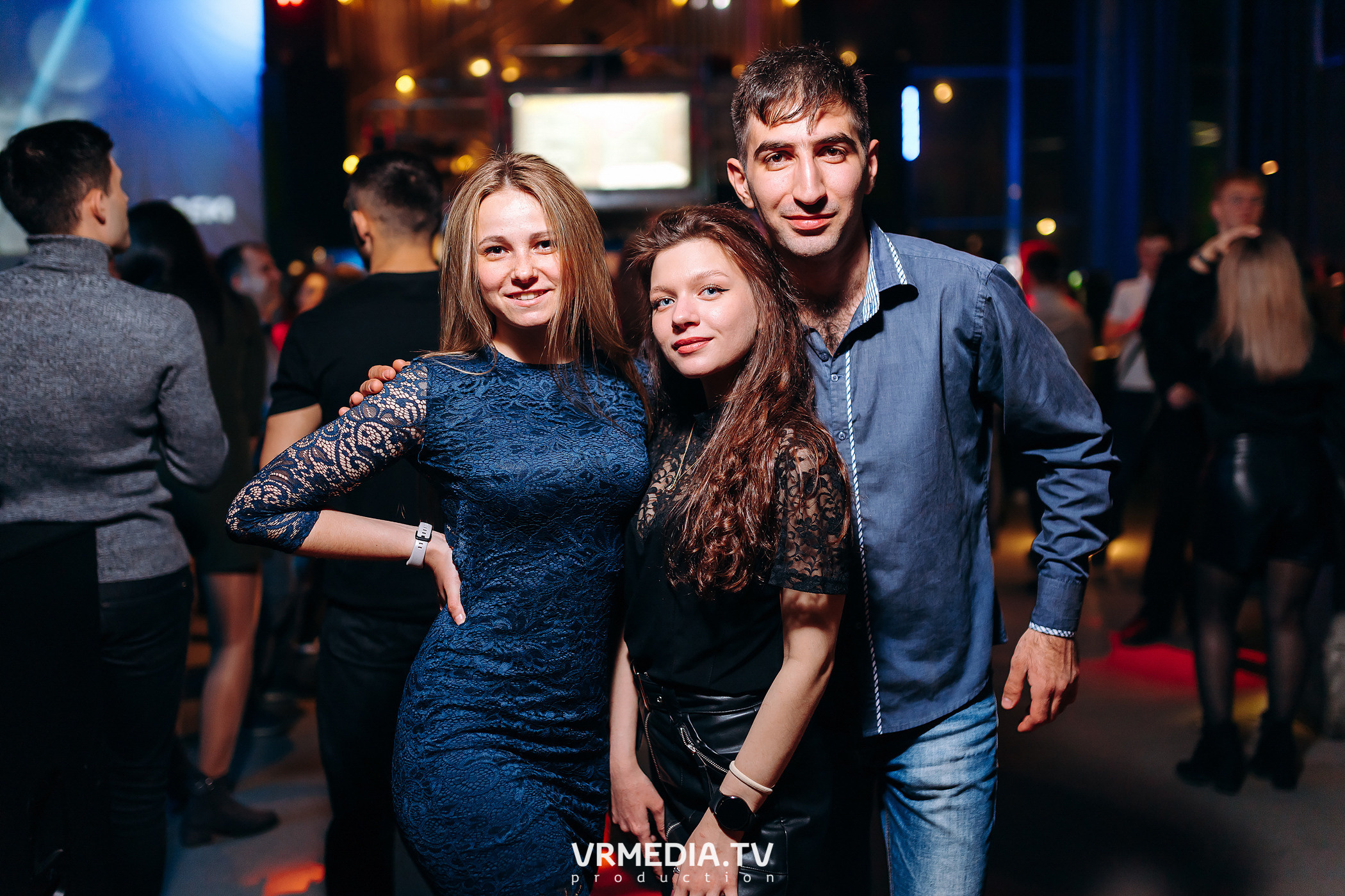 Выходные в баре «DOSKI»