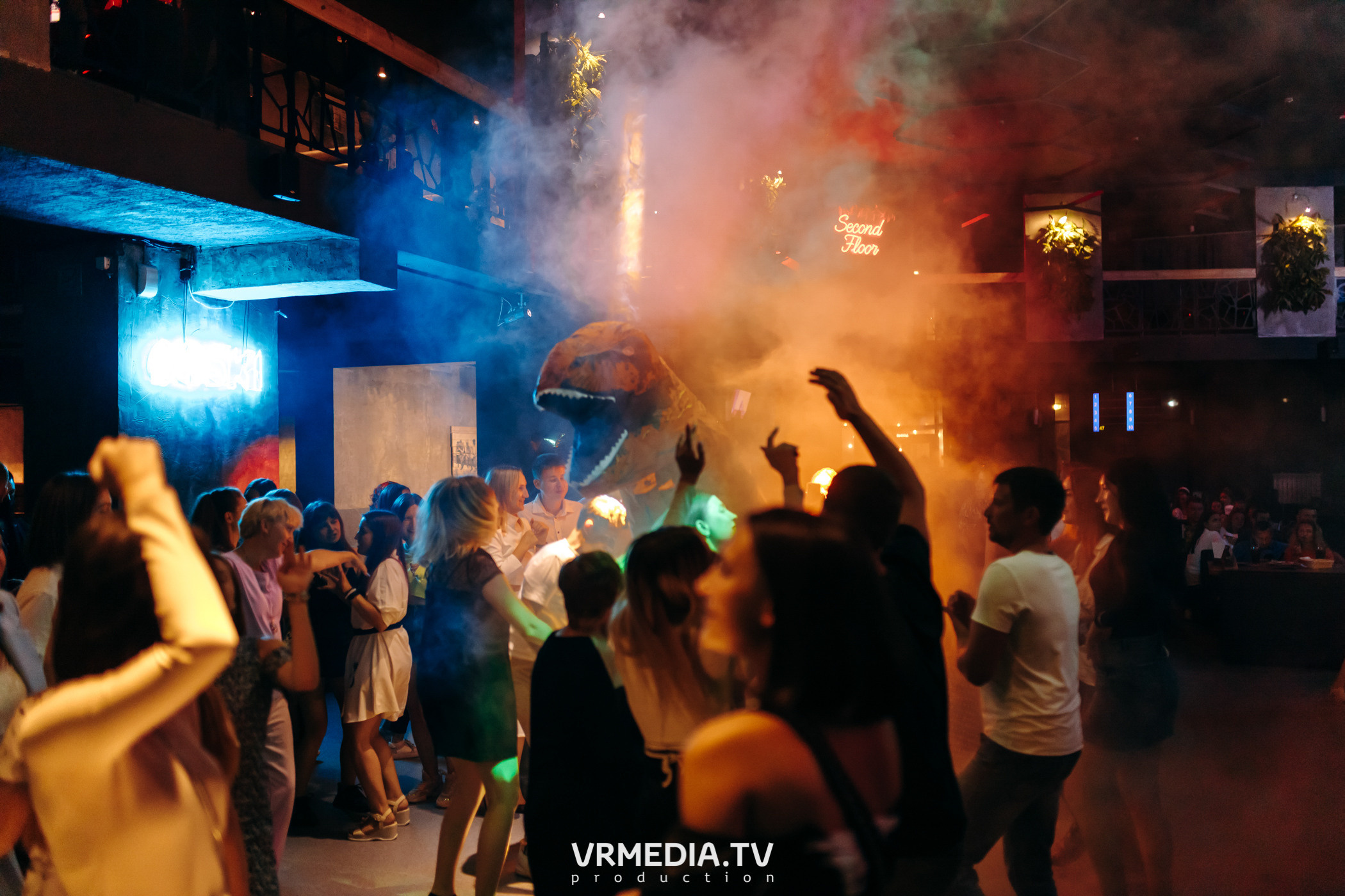 Выходные в баре «DOSKI»