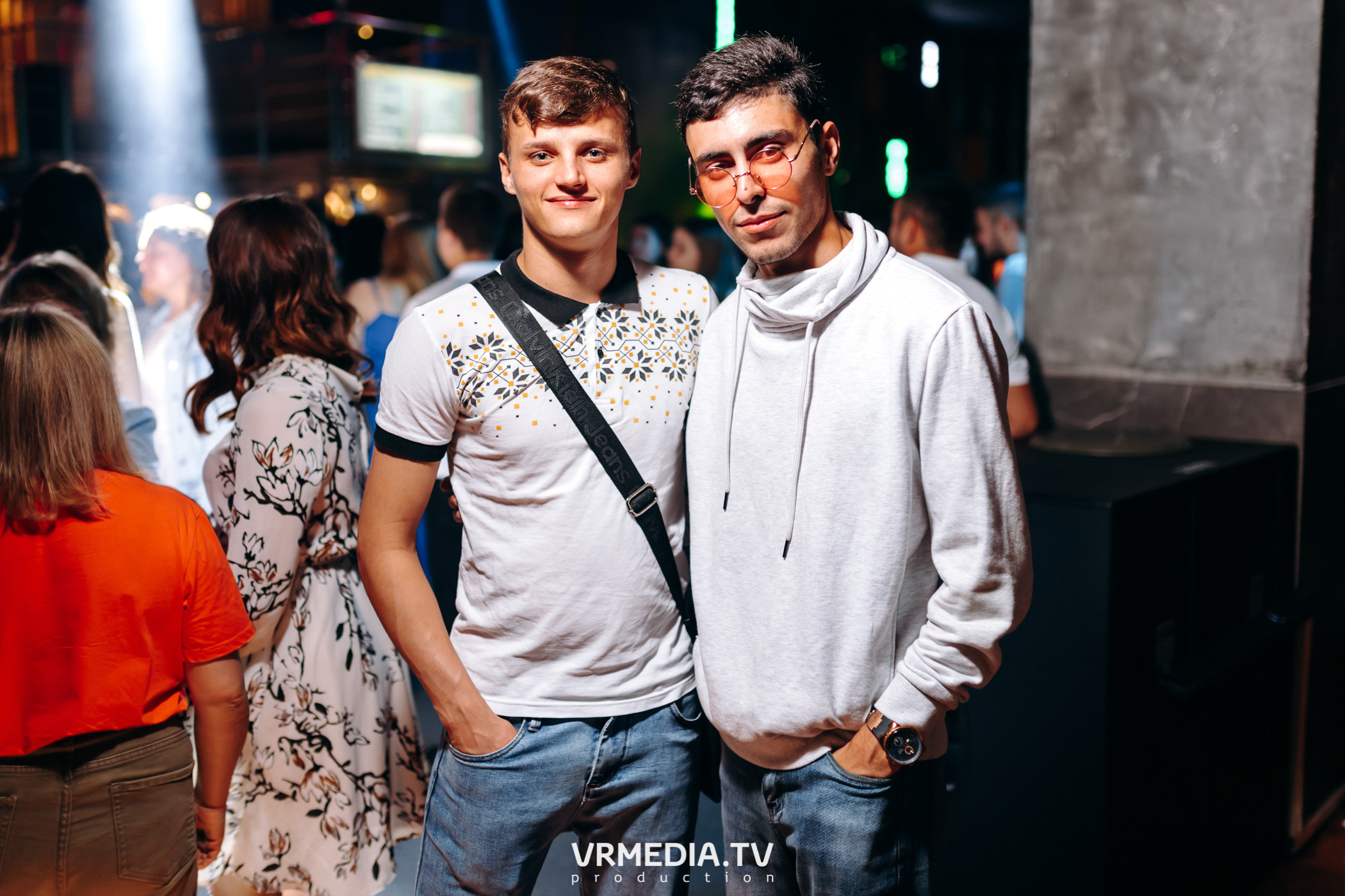 Выходные в баре «DOSKI»