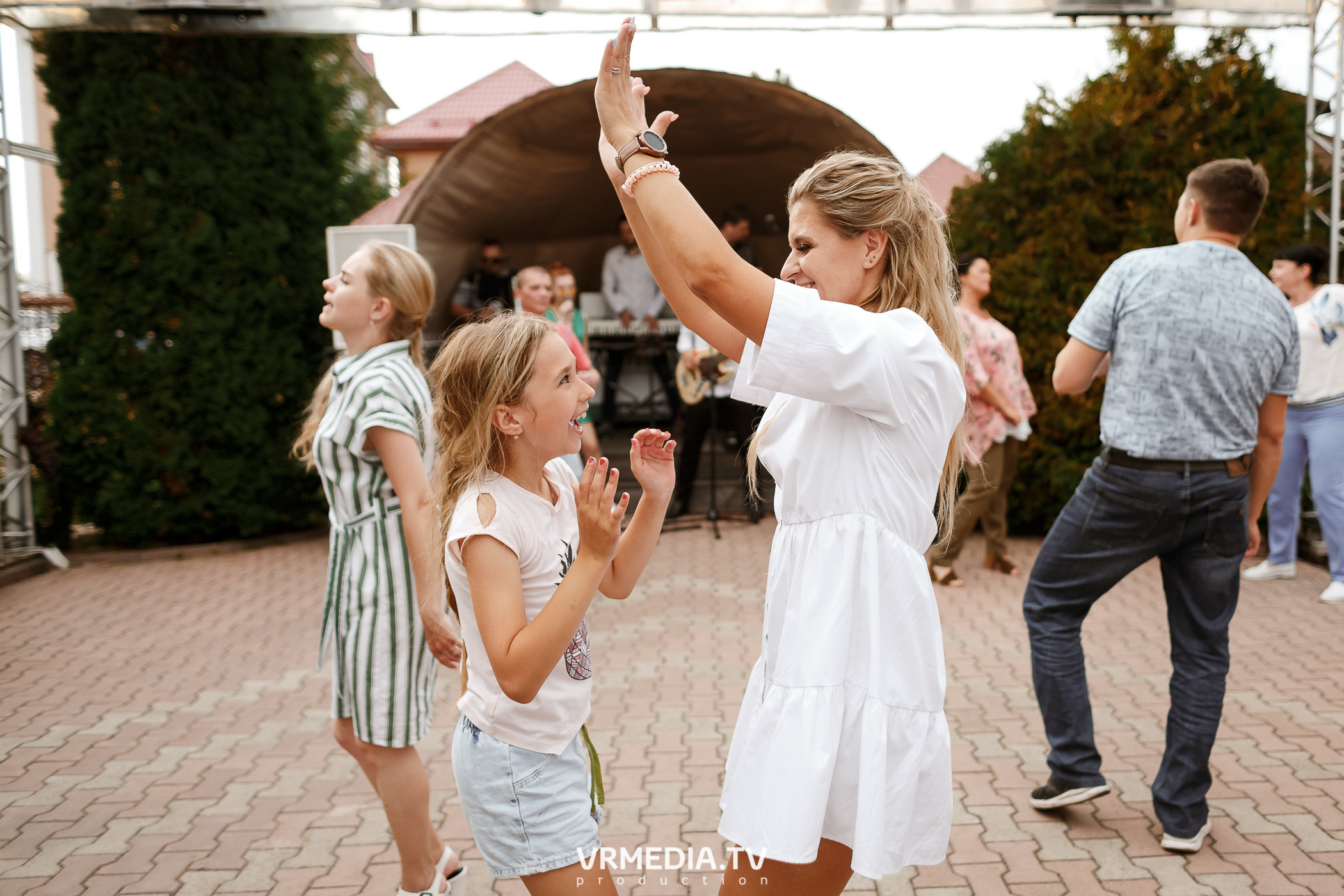 Открытие Летнего Сезона в ресторане «Лазурный берег»