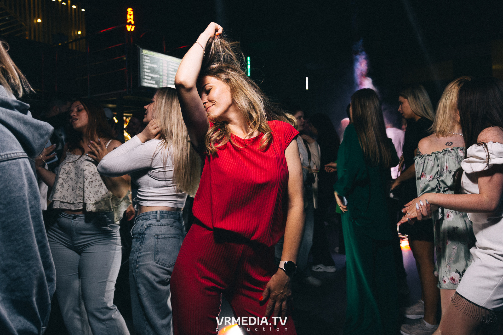 На чилле в баре «DOSKI»