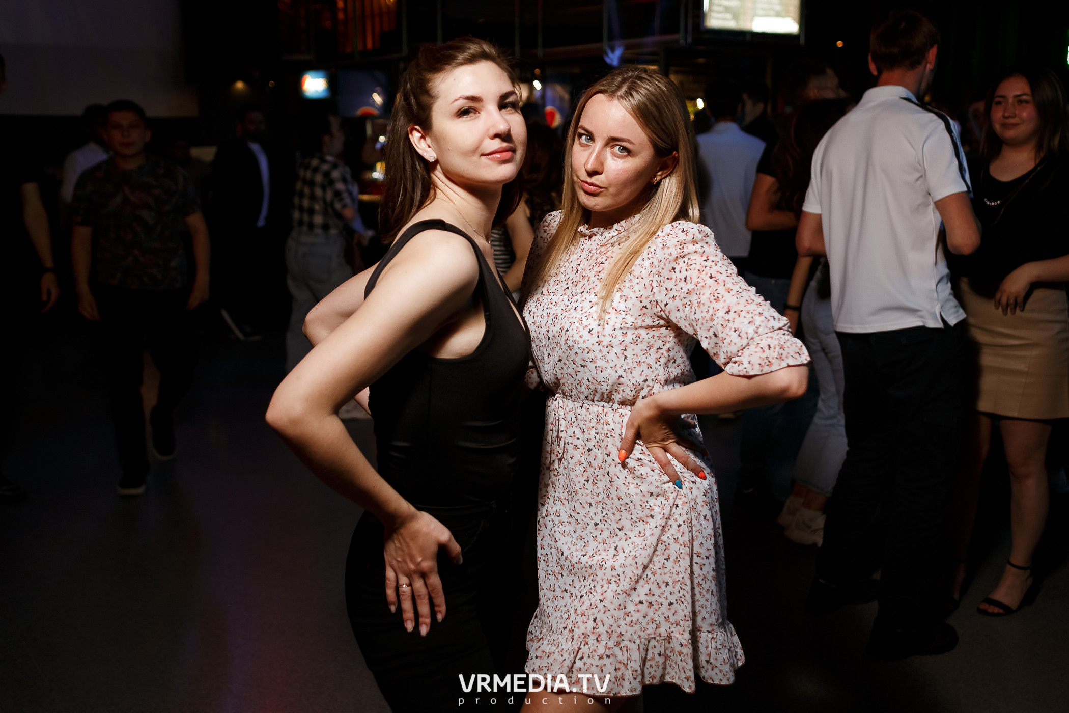 Выходные в баре «DOSKI»