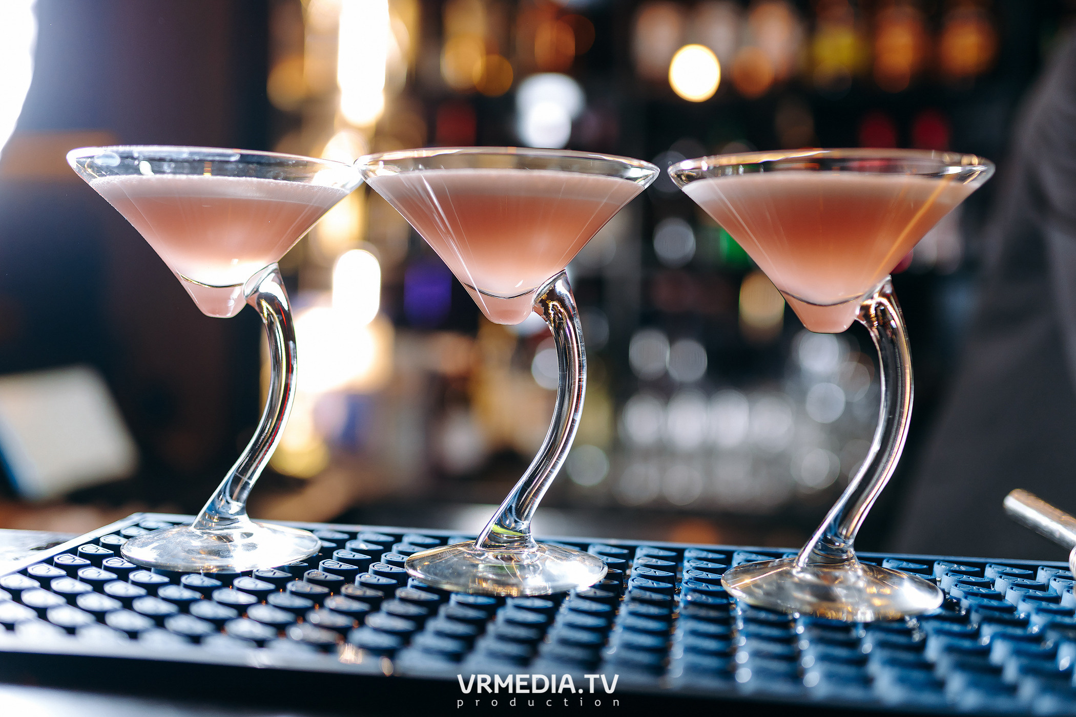 Колесо фортуны в караоке-баре «Volna»