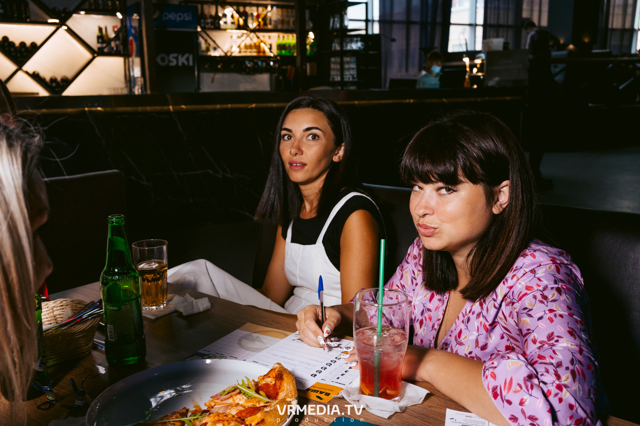 WOW QUIZ в баре «DOSKI»