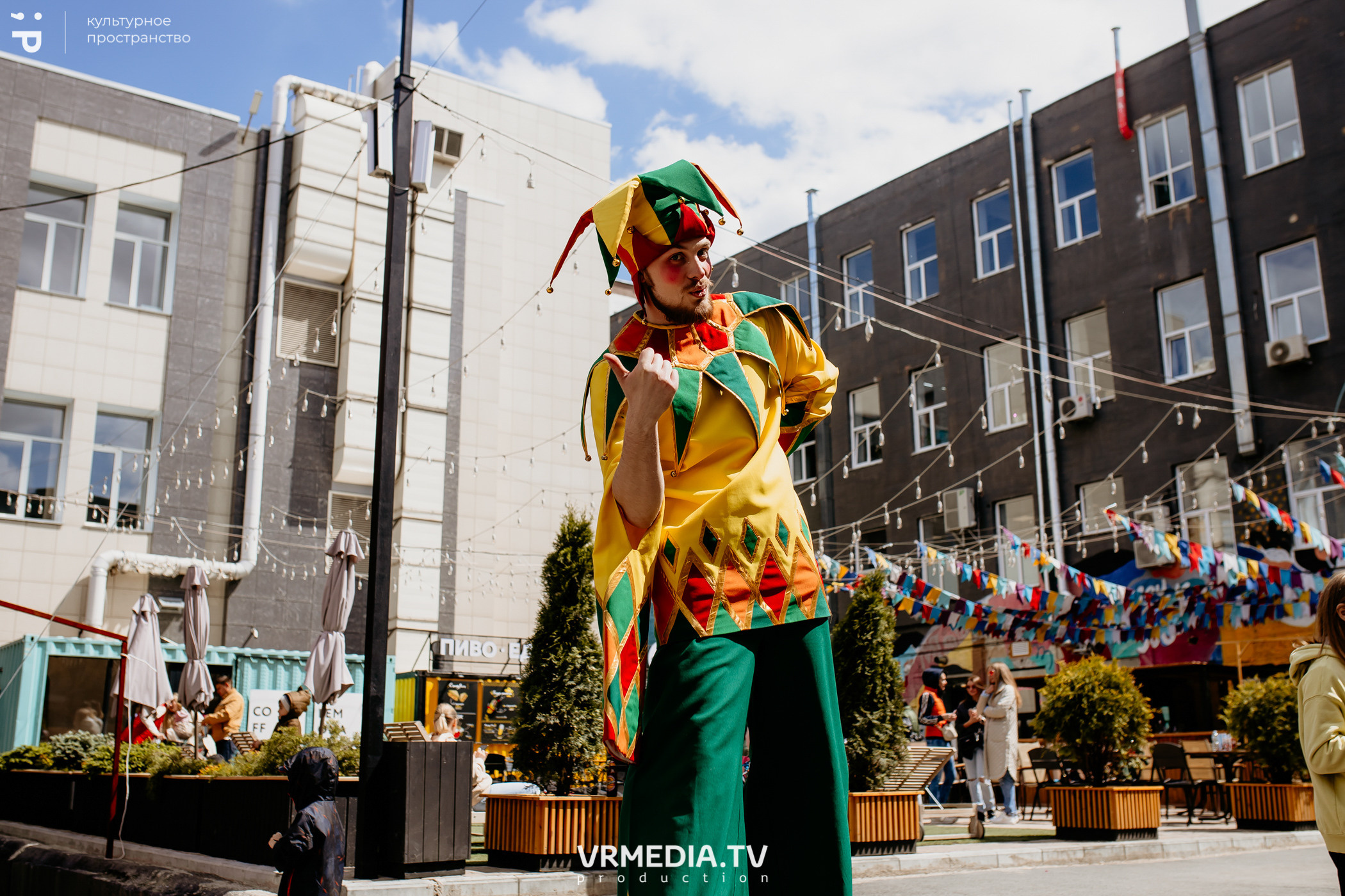 ВСТРЕЧАЙ ЛЕТО С DETISKAZKA42 в культурном пространстве «Редакция»