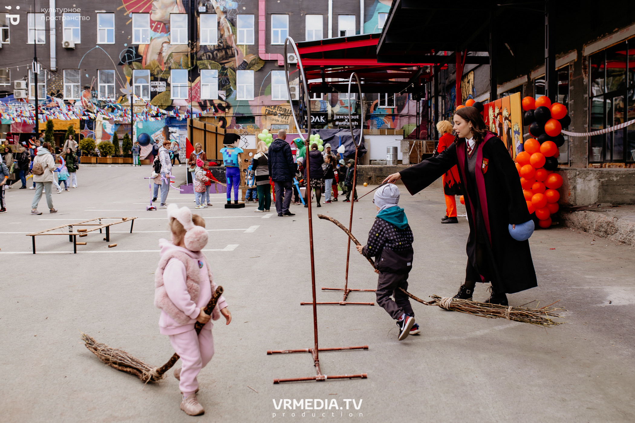 ВСТРЕЧАЙ ЛЕТО С DETISKAZKA42 в культурном пространстве «Редакция»