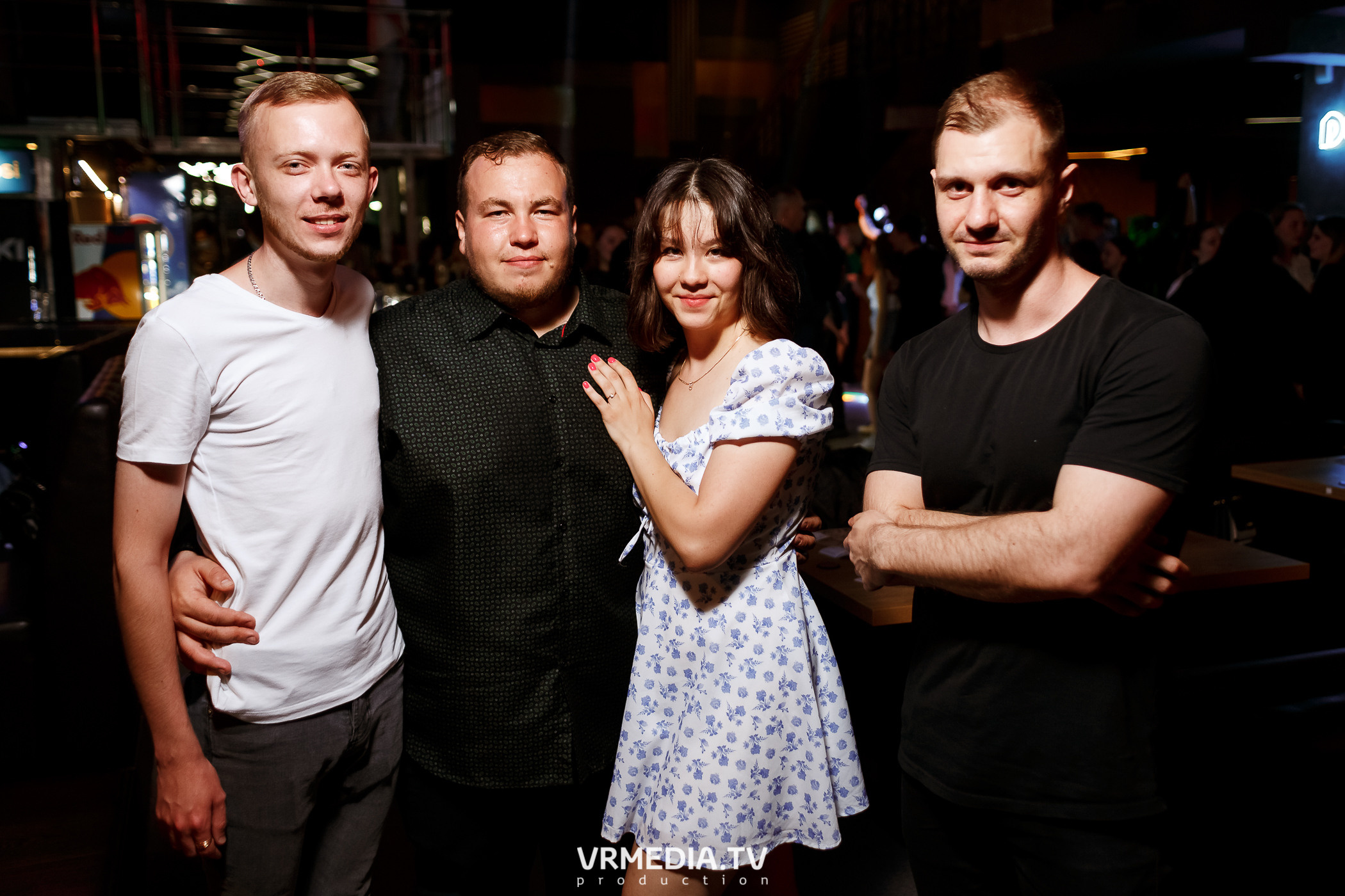 Выходные в баре «DOSKI»