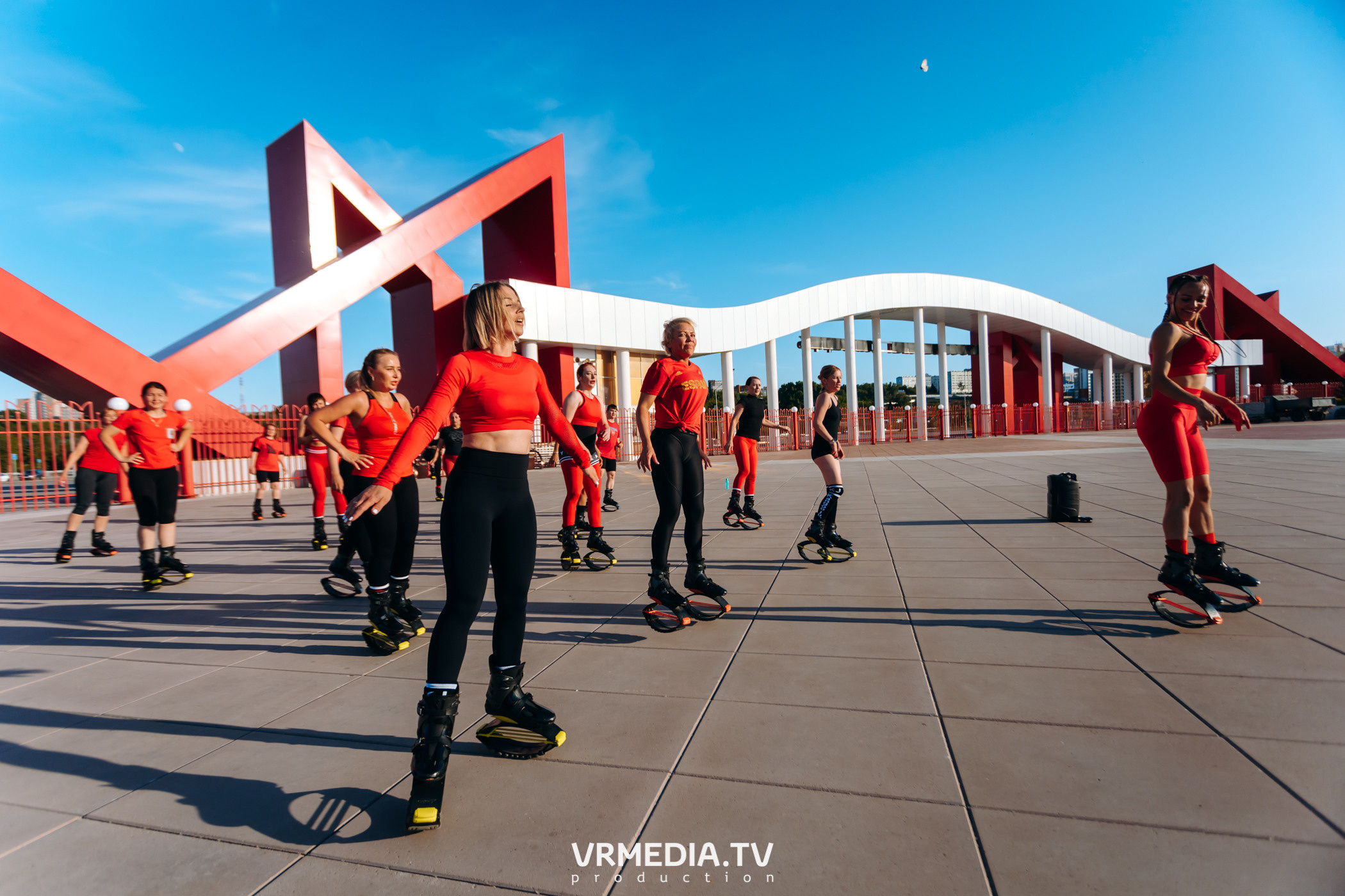 Открытая тренировка «Kangoo jumps»