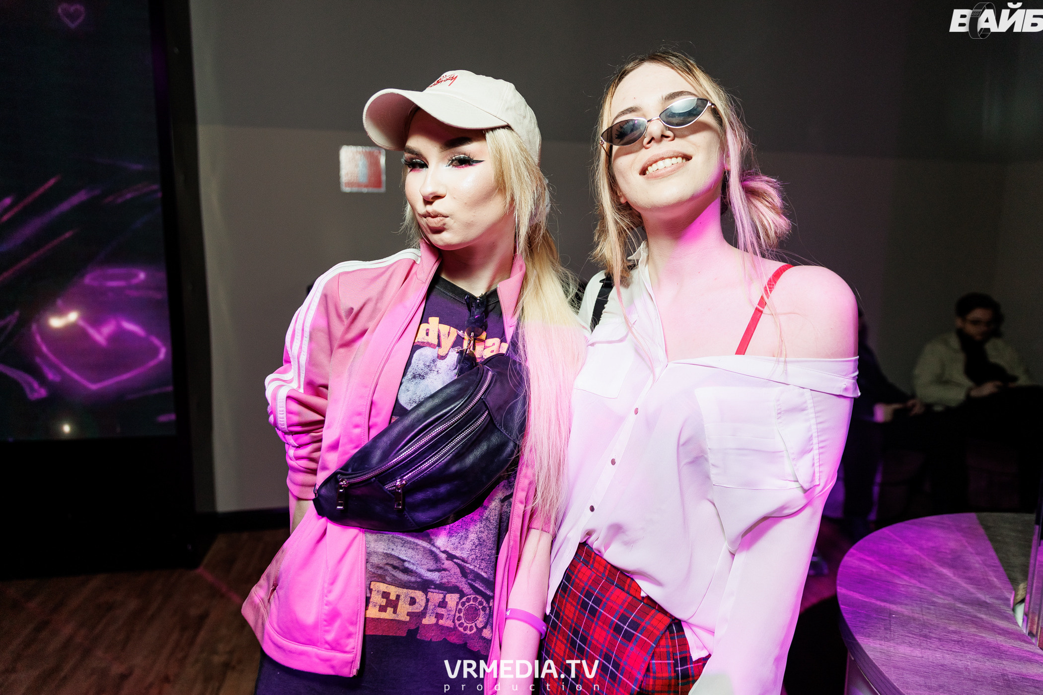 Молодость простит