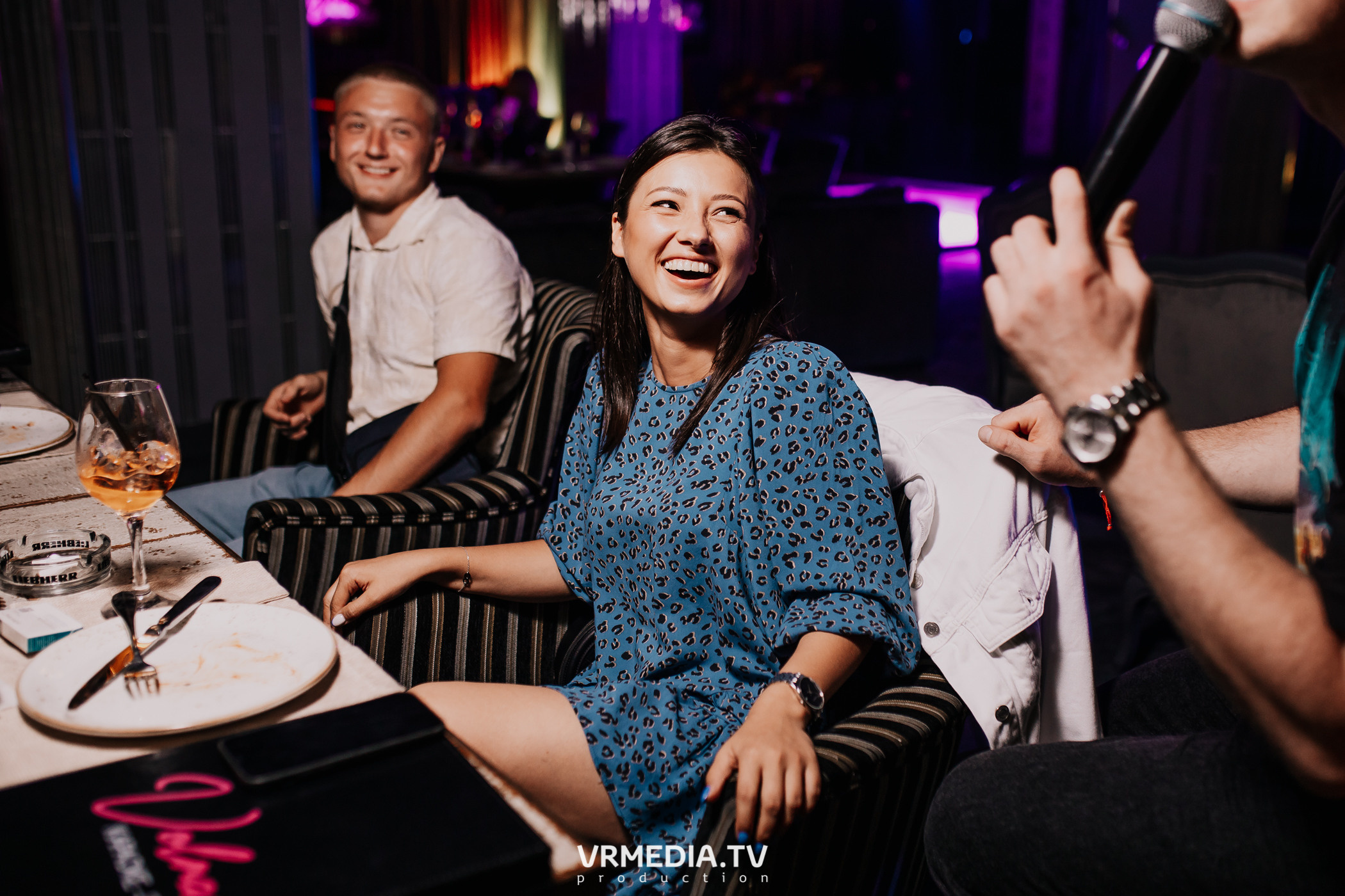 Русский рок в караоке-баре «Volna»