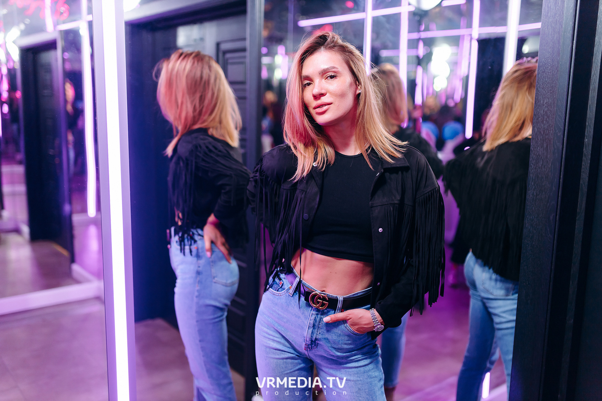 Колесо фортуны в караоке-баре «Volna»