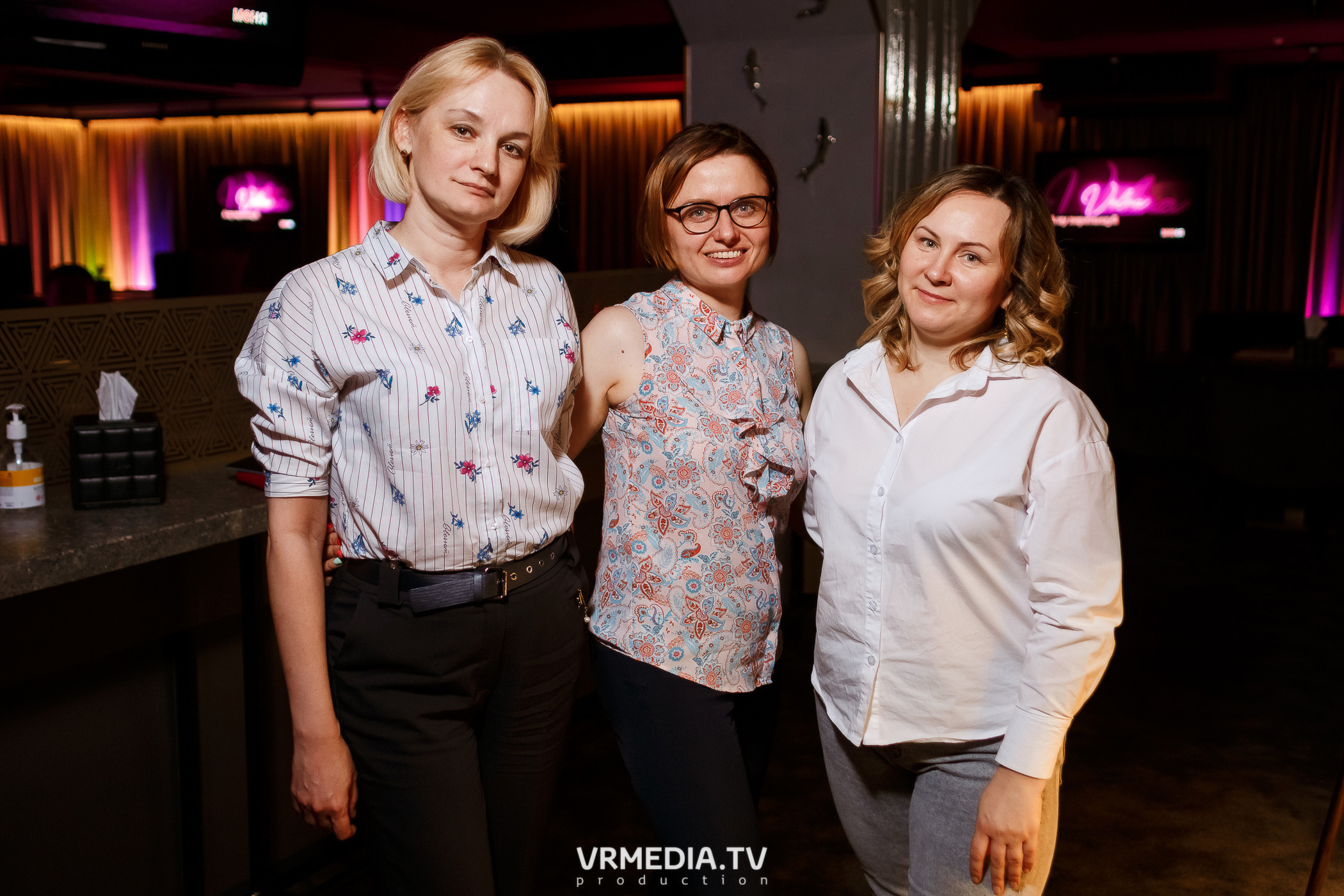 Колесо фортуны в караоке-баре «Volna»