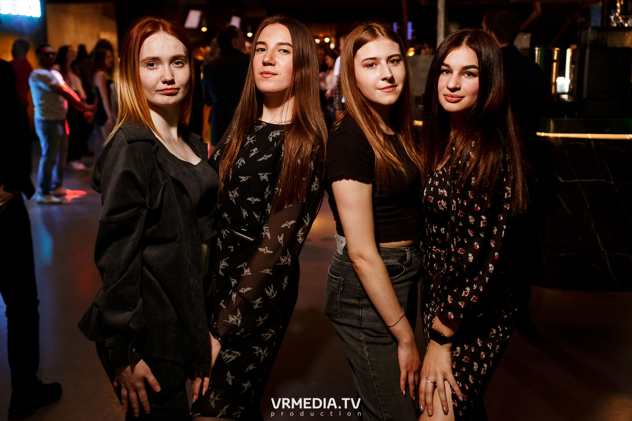 Выходные в баре «DOSKI»