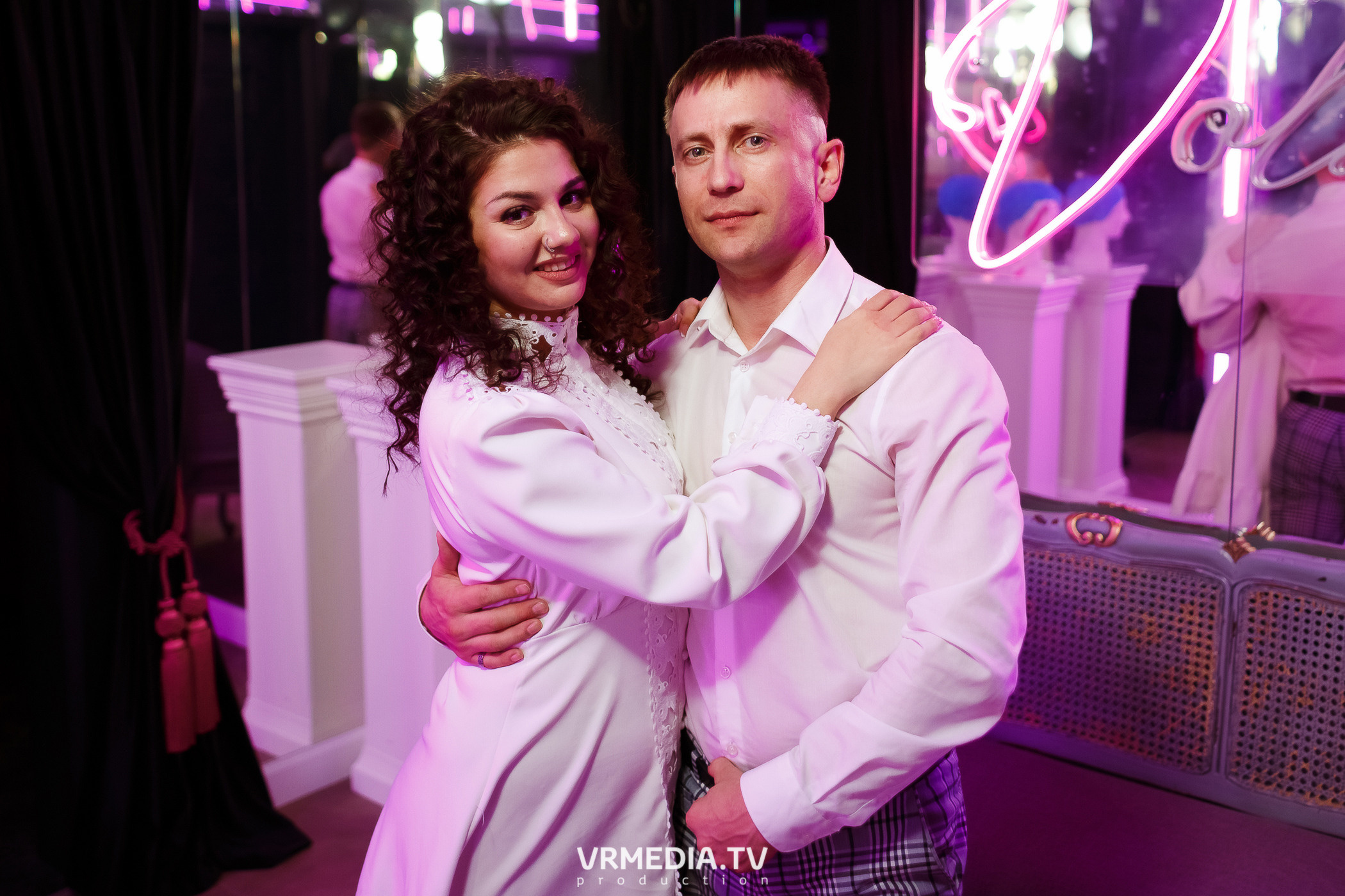 Колесо фортуны в караоке-баре «Volna»