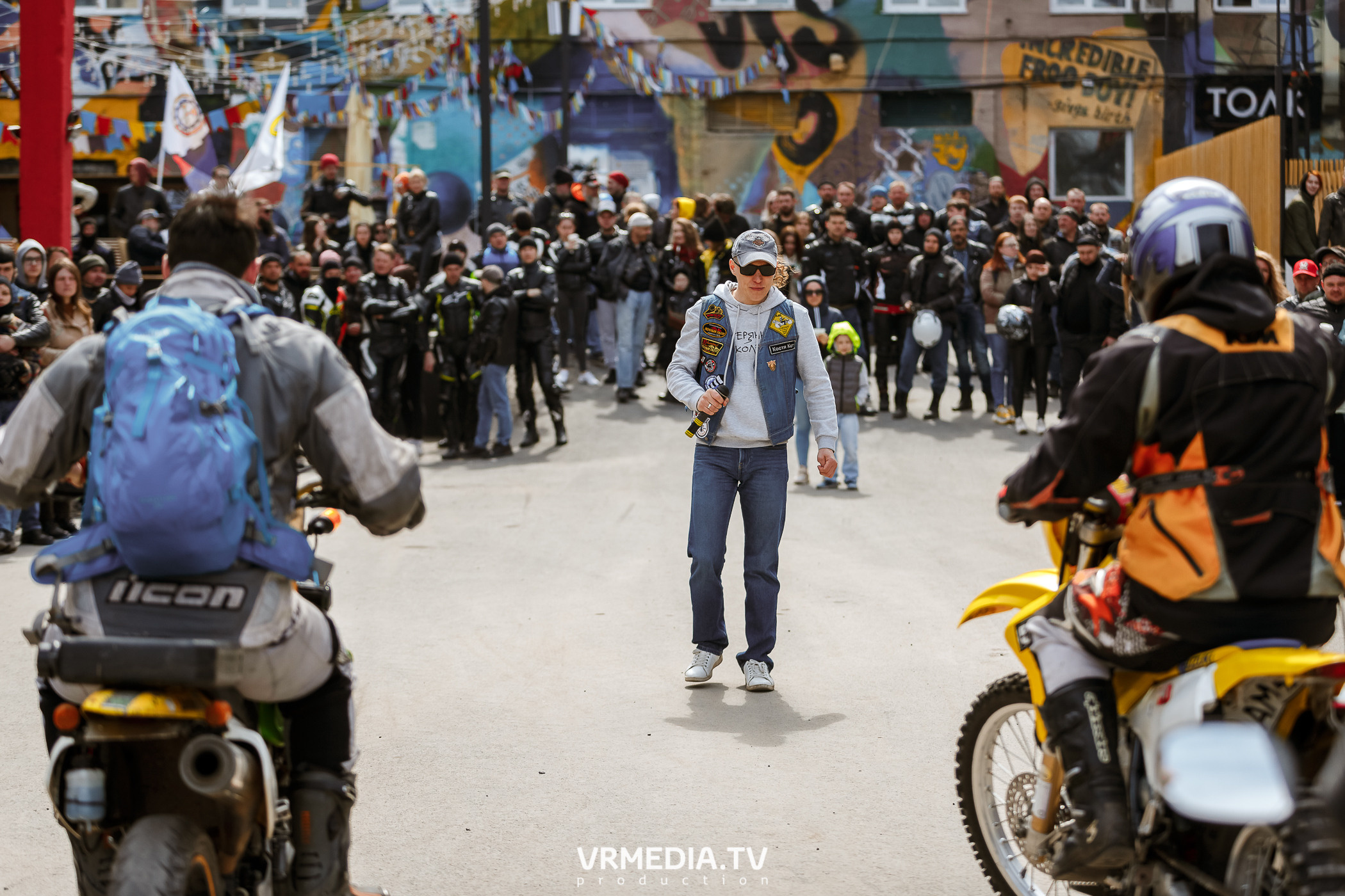 Открытие кемеровского мотосезона в культурном пространстве «Редакция»