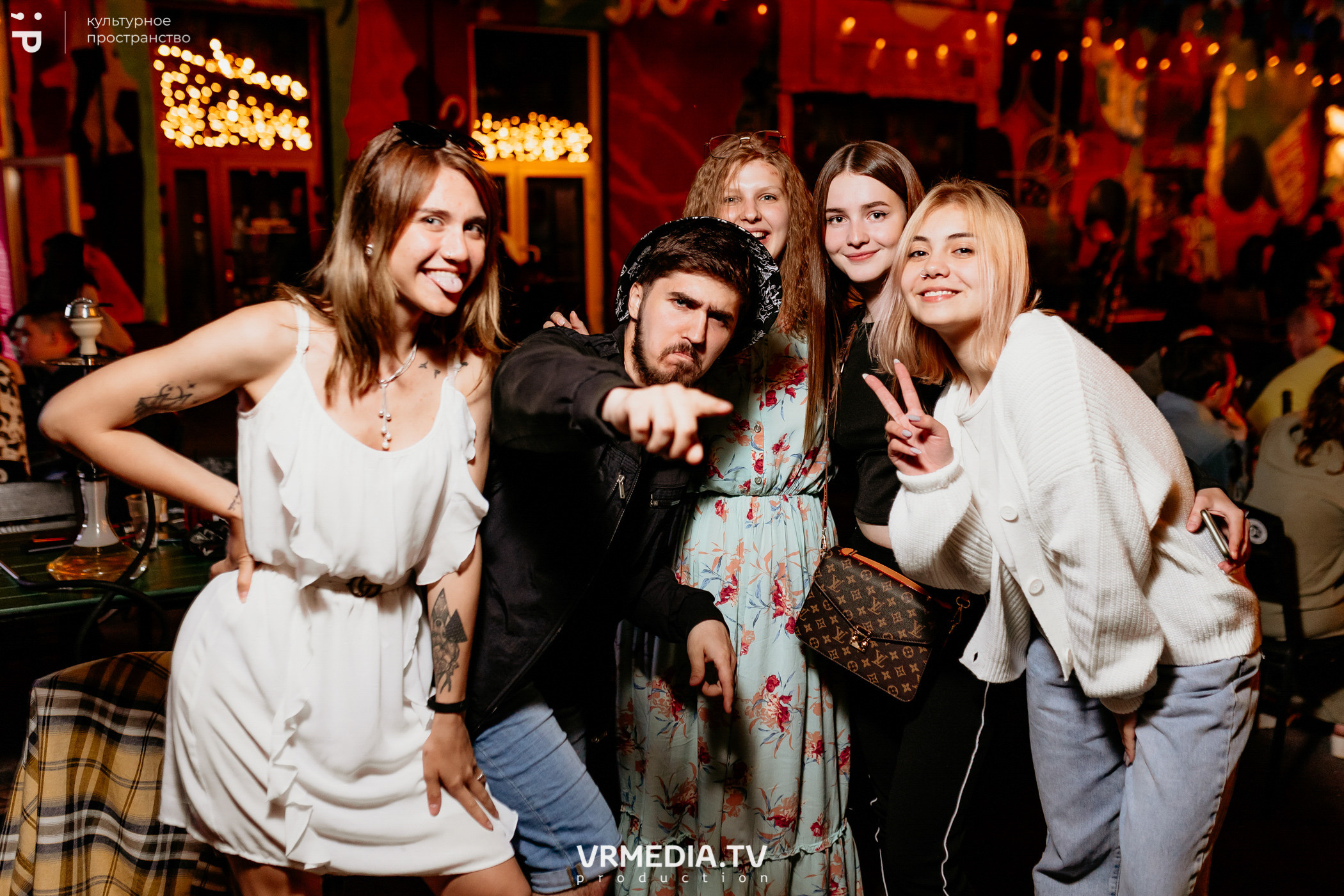 #Редакция_Лето: Time 92 в культурном пространстве «Редакция»