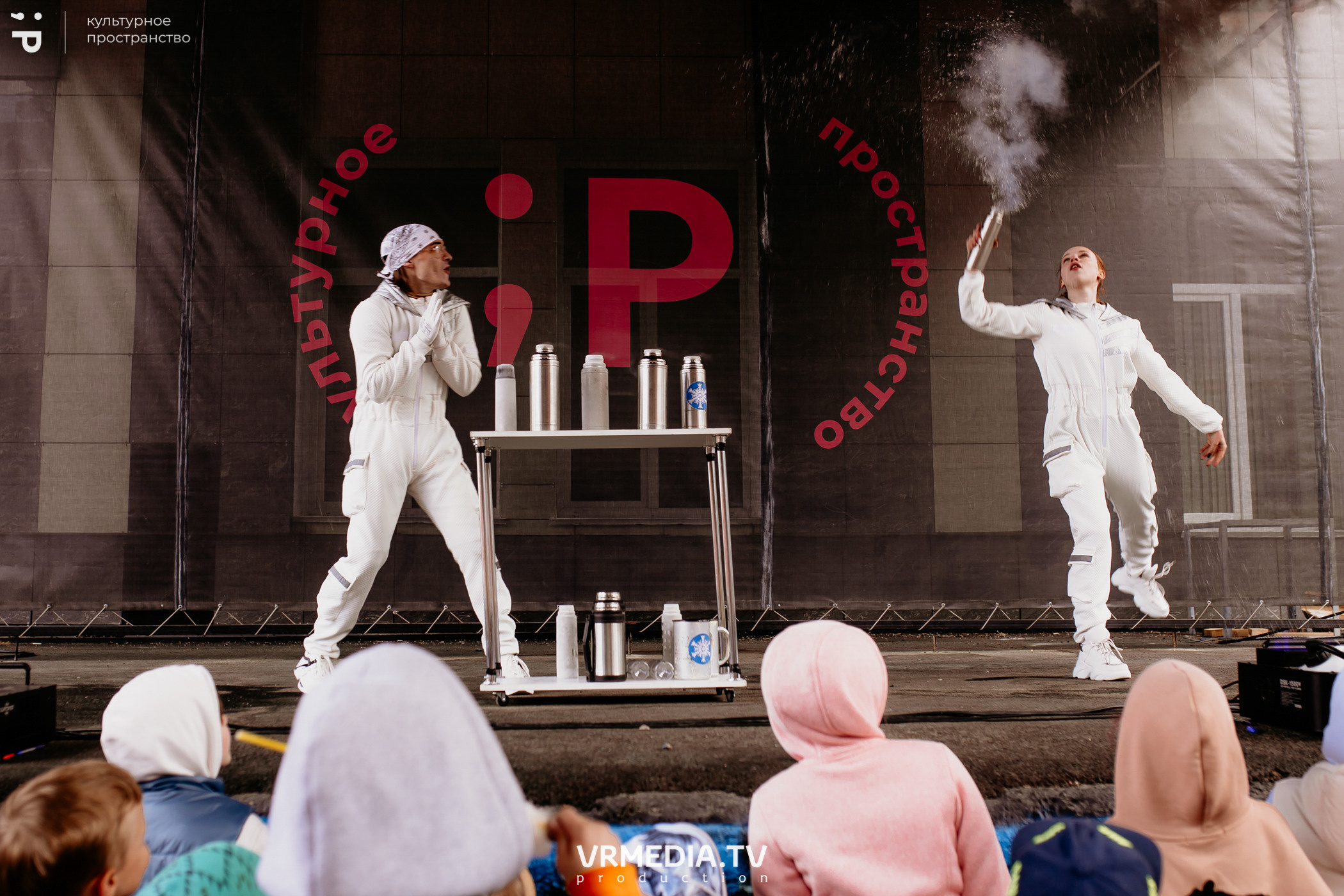 ВСТРЕЧАЙ ЛЕТО С DETISKAZKA42 в культурном пространстве «Редакция»