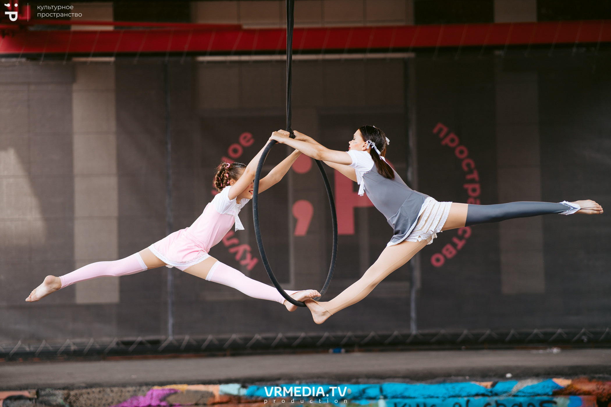 Летний арт-фестиваль SKYLINE в культурном пространстве «Редакция»