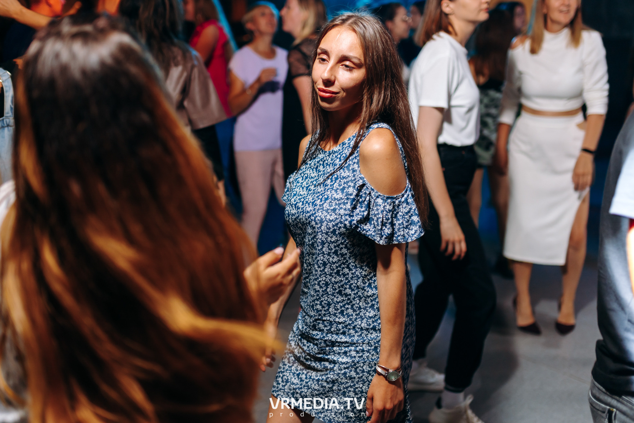 Выходные в баре «DOSKI»