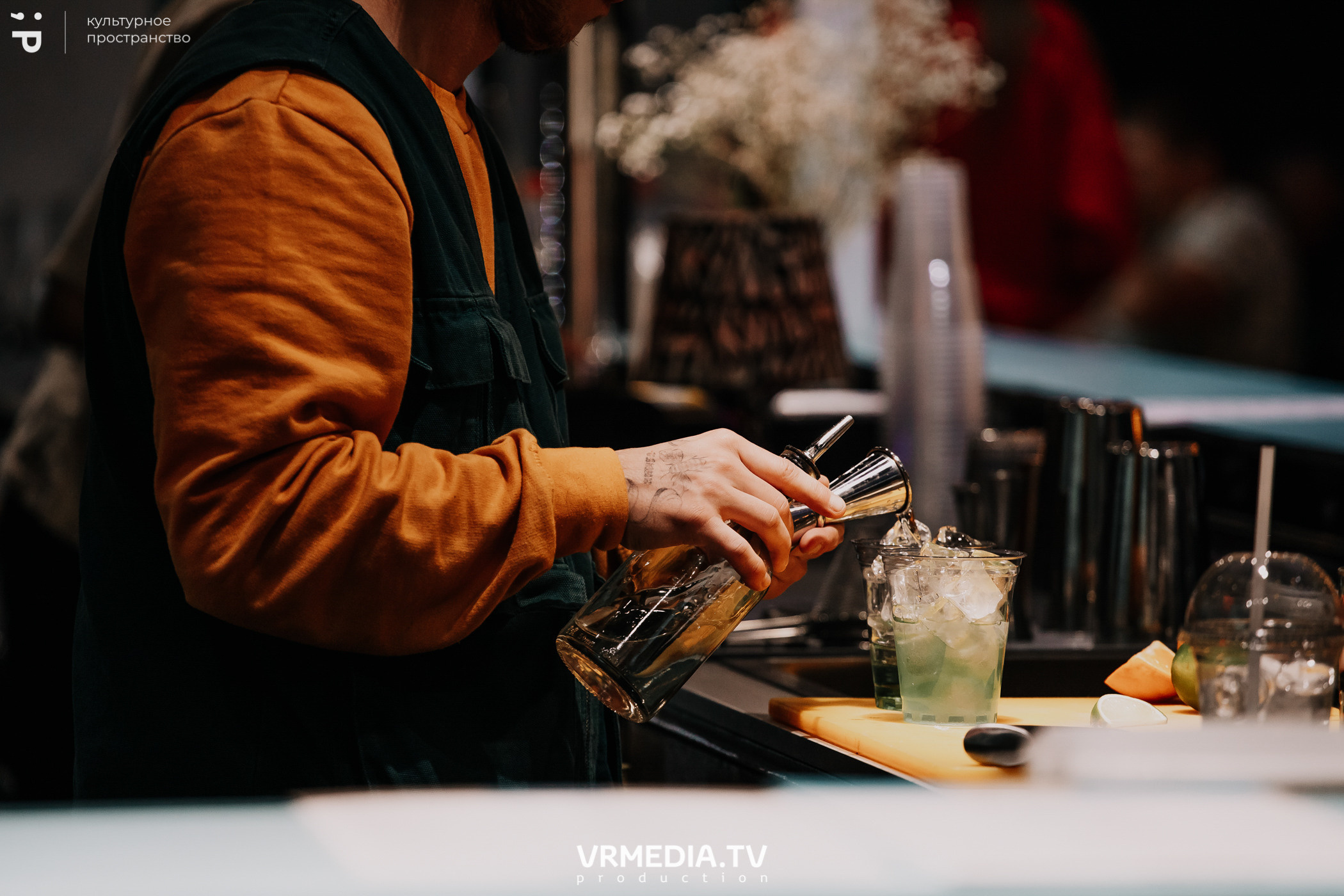 11 Friends of Chao в культурном пространстве «Редакция»