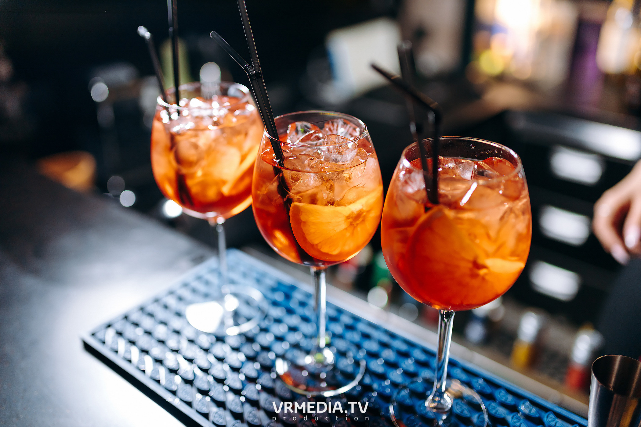 Колесо фортуны в караоке-баре «Volna»