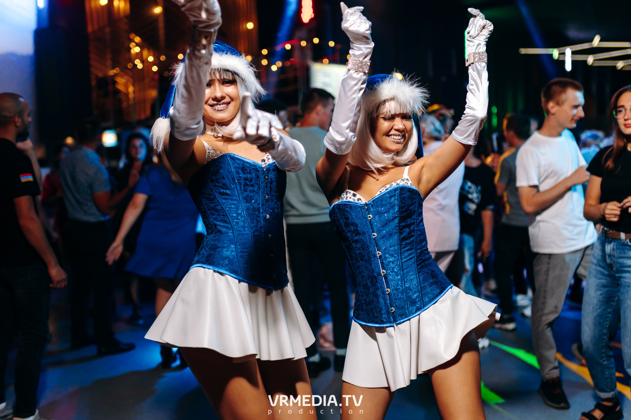 Новогодние корпоративы в баре «DOSKI»