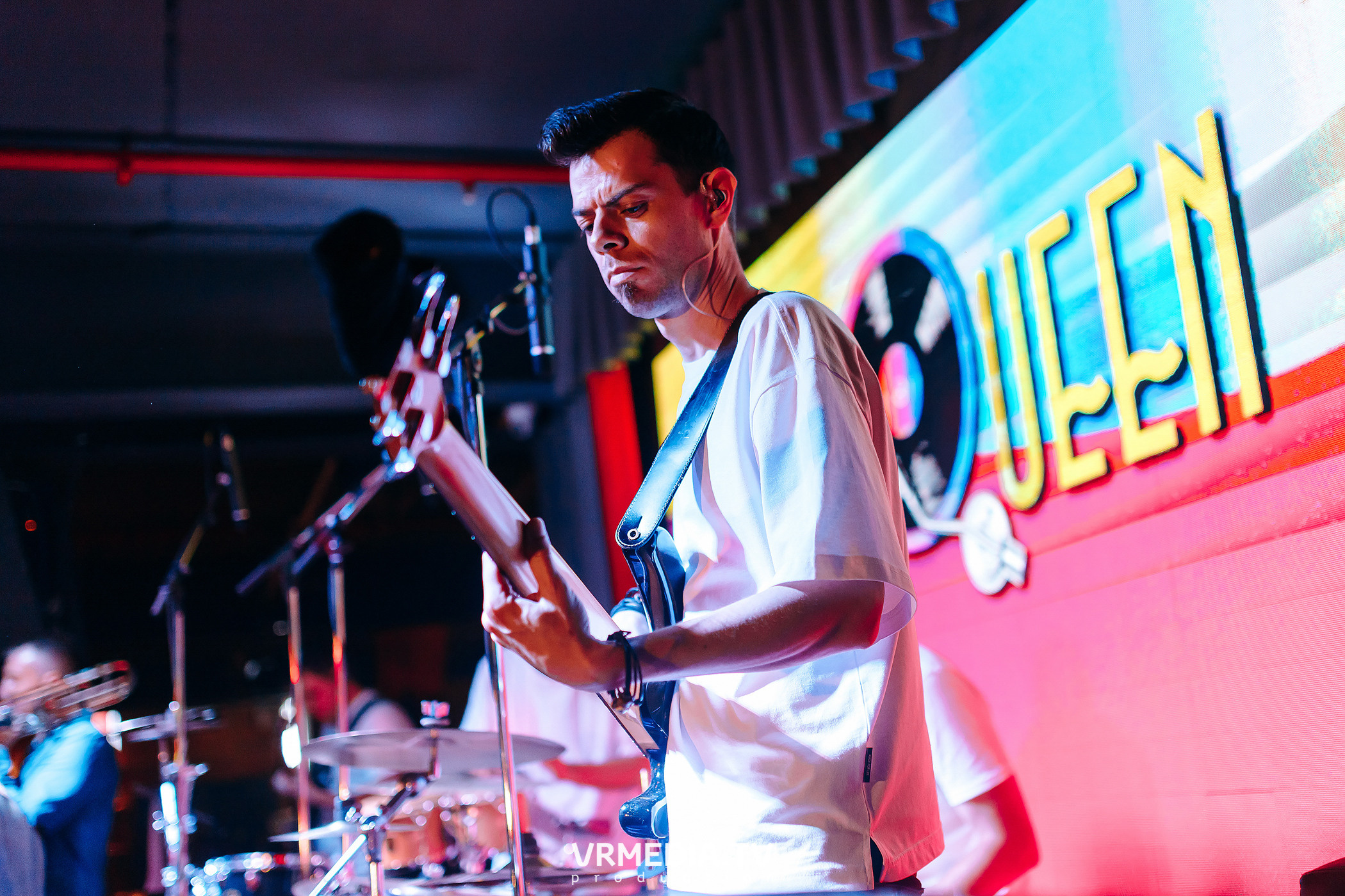 Джазовая среда. BBQUEEN