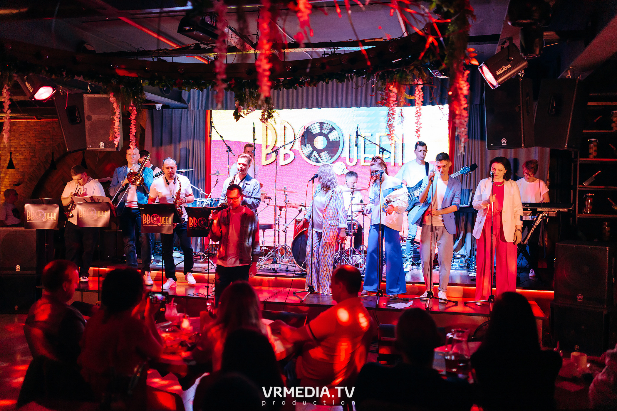 Джазовая среда. BBQUEEN