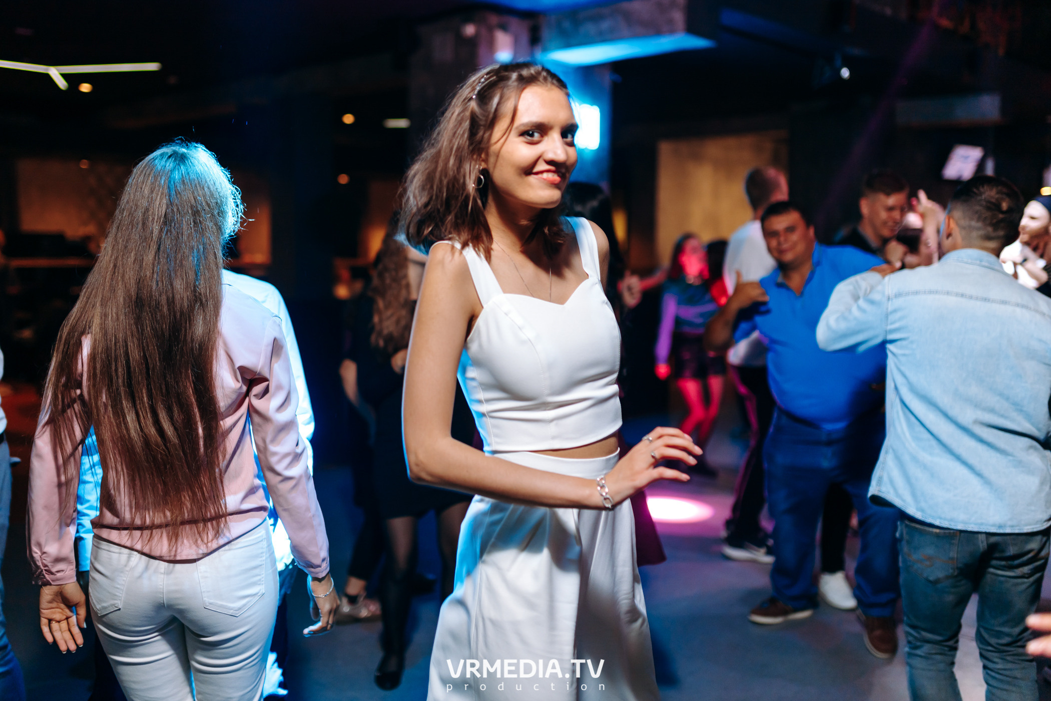 Angels в баре «DOSKI»