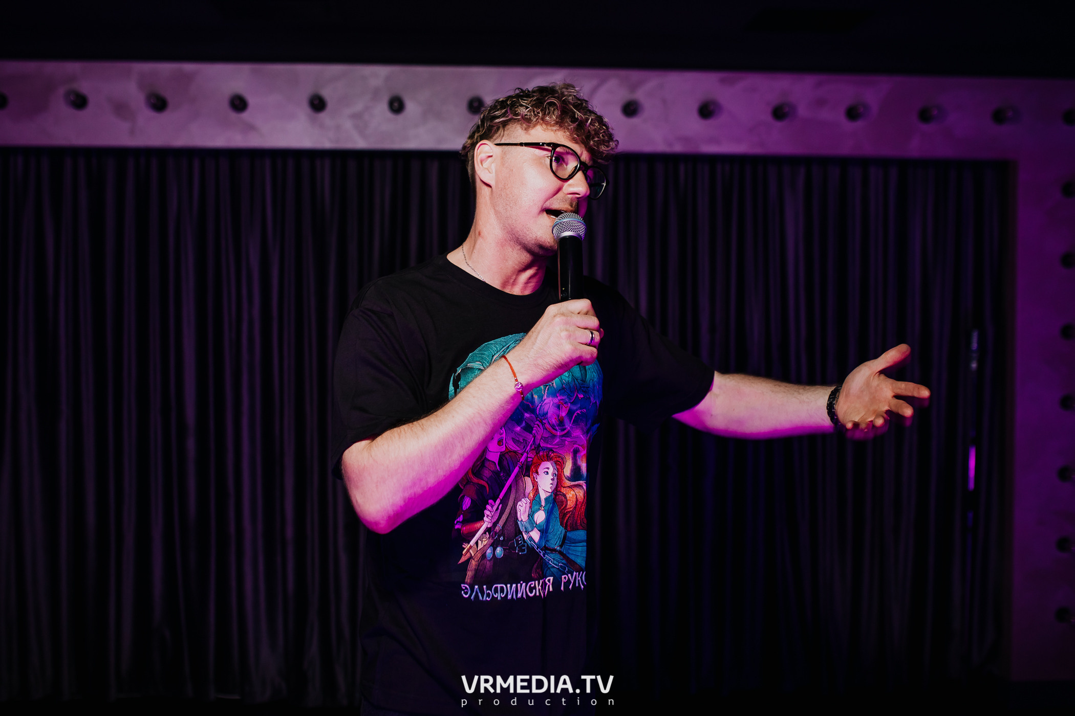 Русский рок в караоке-баре «Volna»