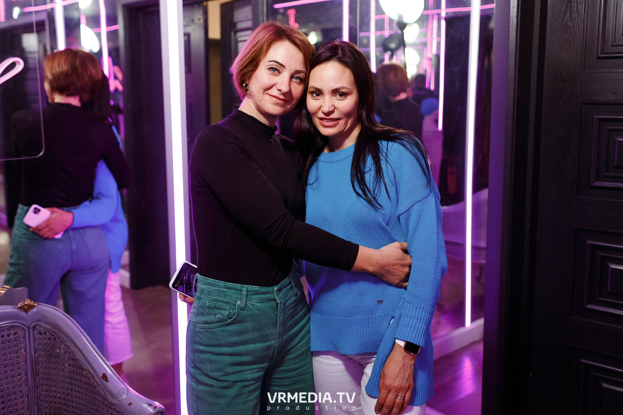 Летний караоке марафон в караоке-баре «Volna»