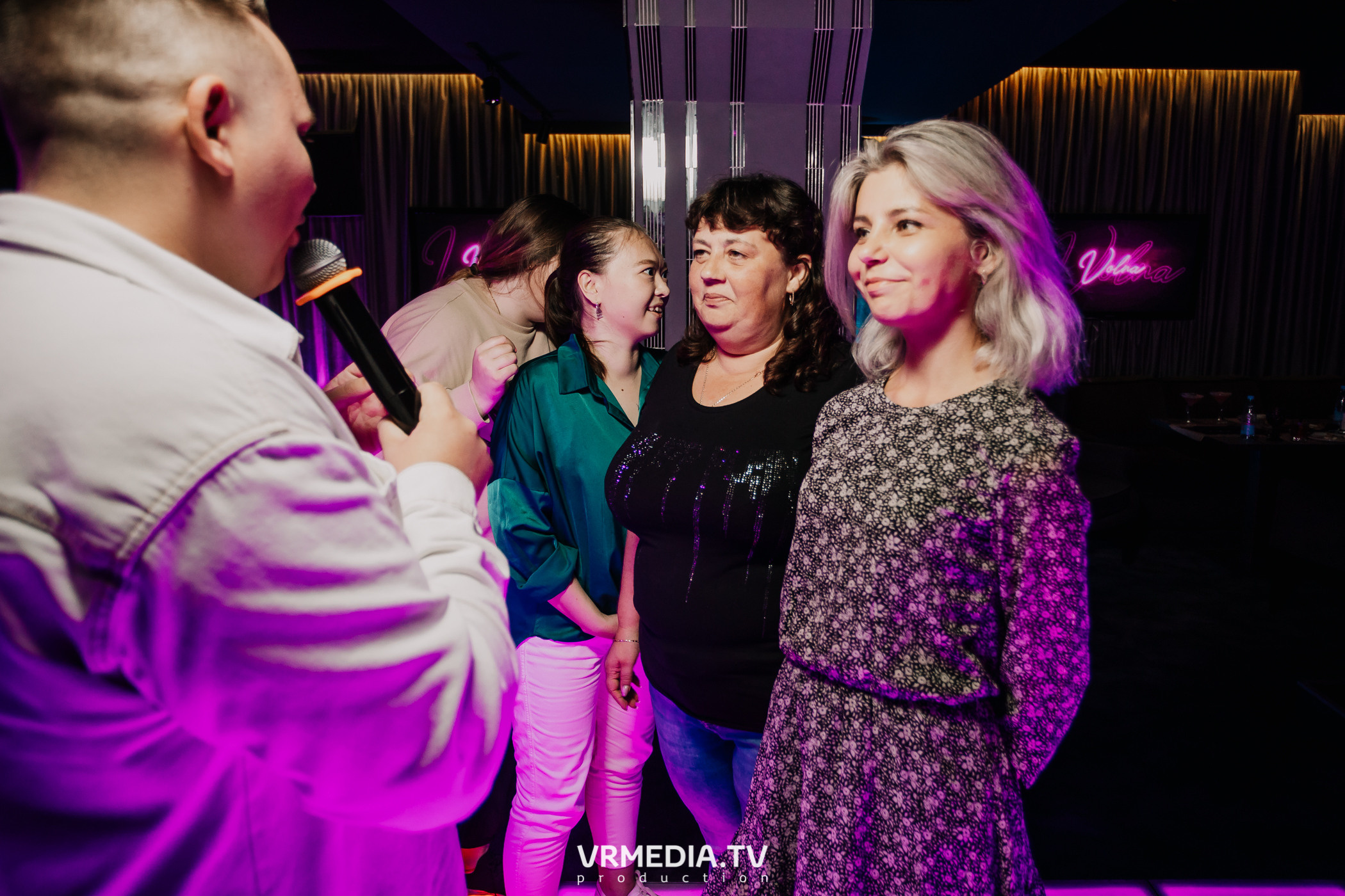 IQ party в караоке-баре «Volna»