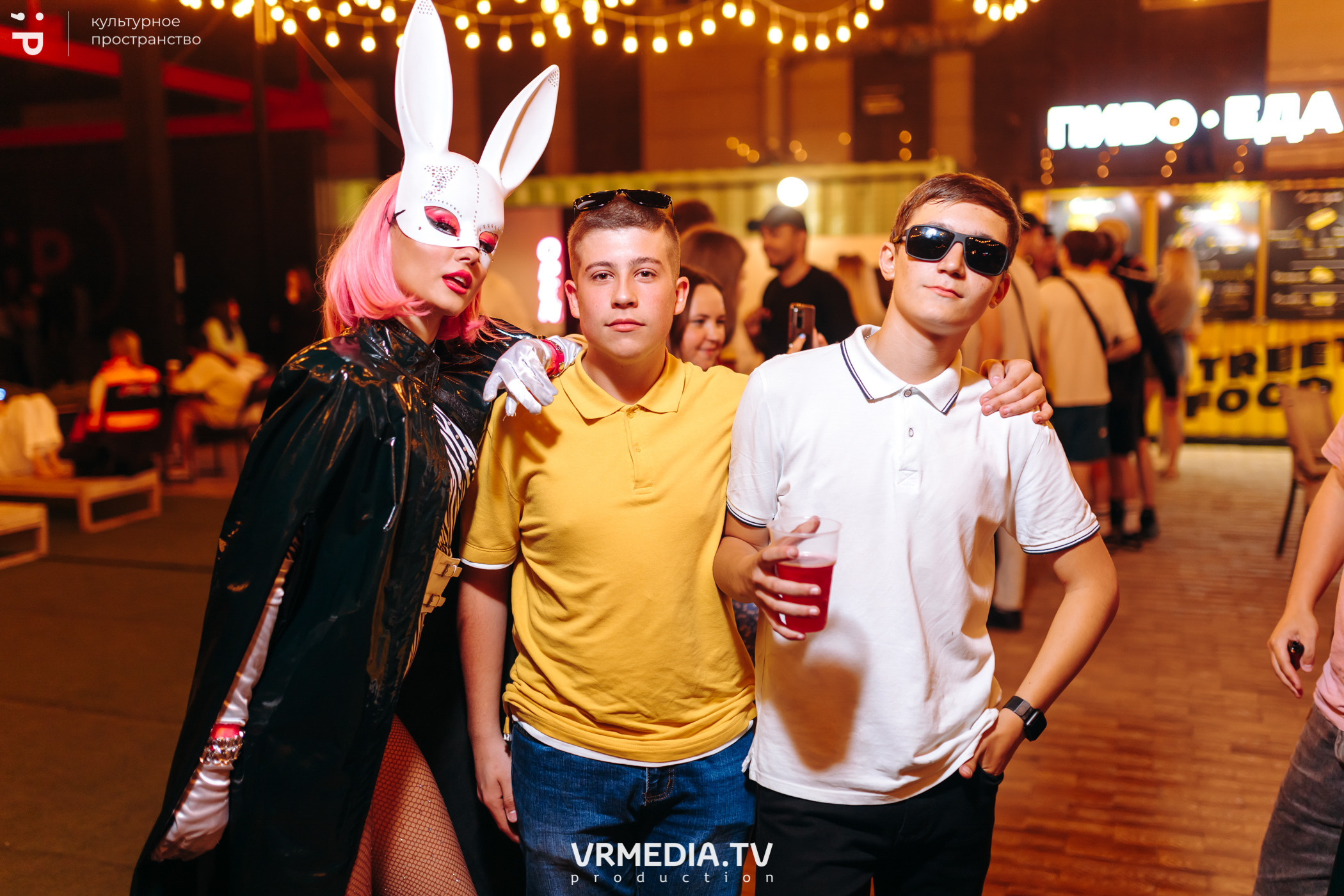 #Редакция_Лето: Warm Inside в культурном пространстве «Редакция»